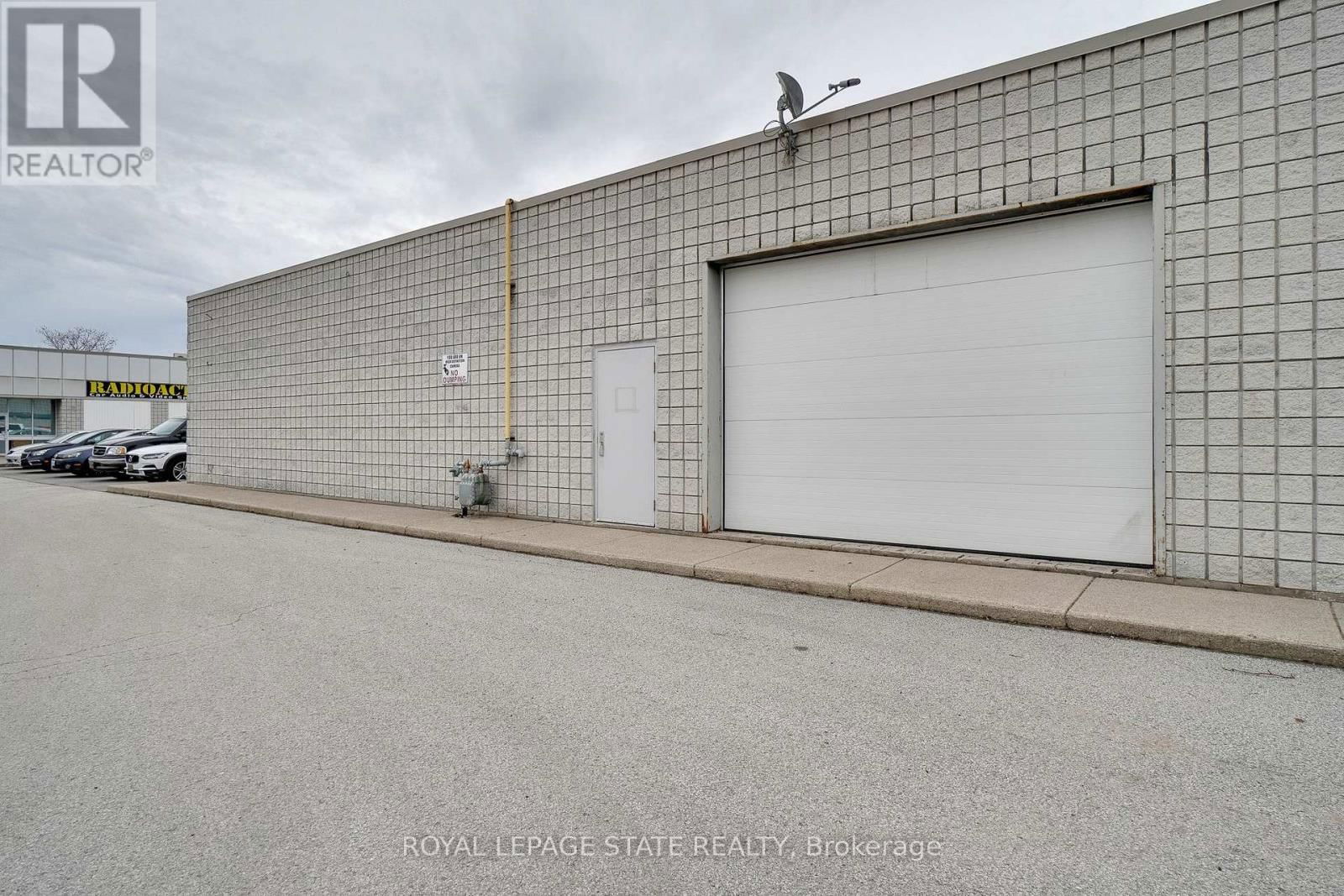 1 - 3485 HARVESTER ROAD Image 6