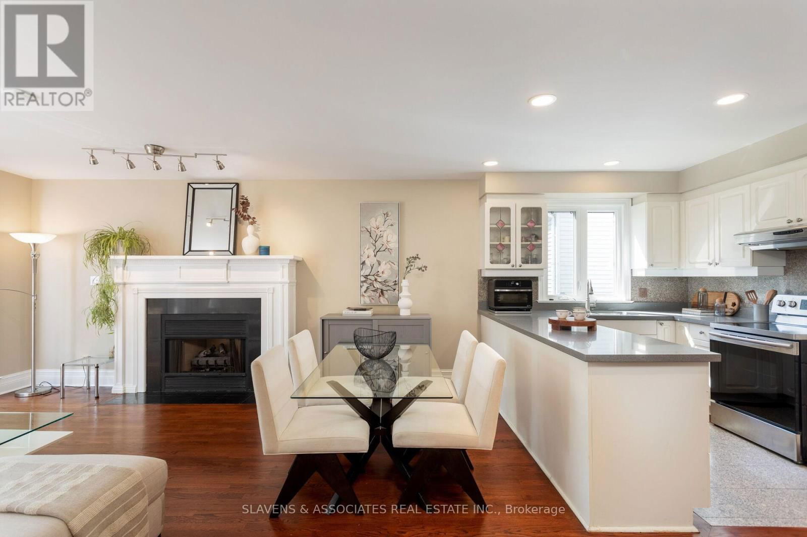 20 BENSON AVENUE Image 18