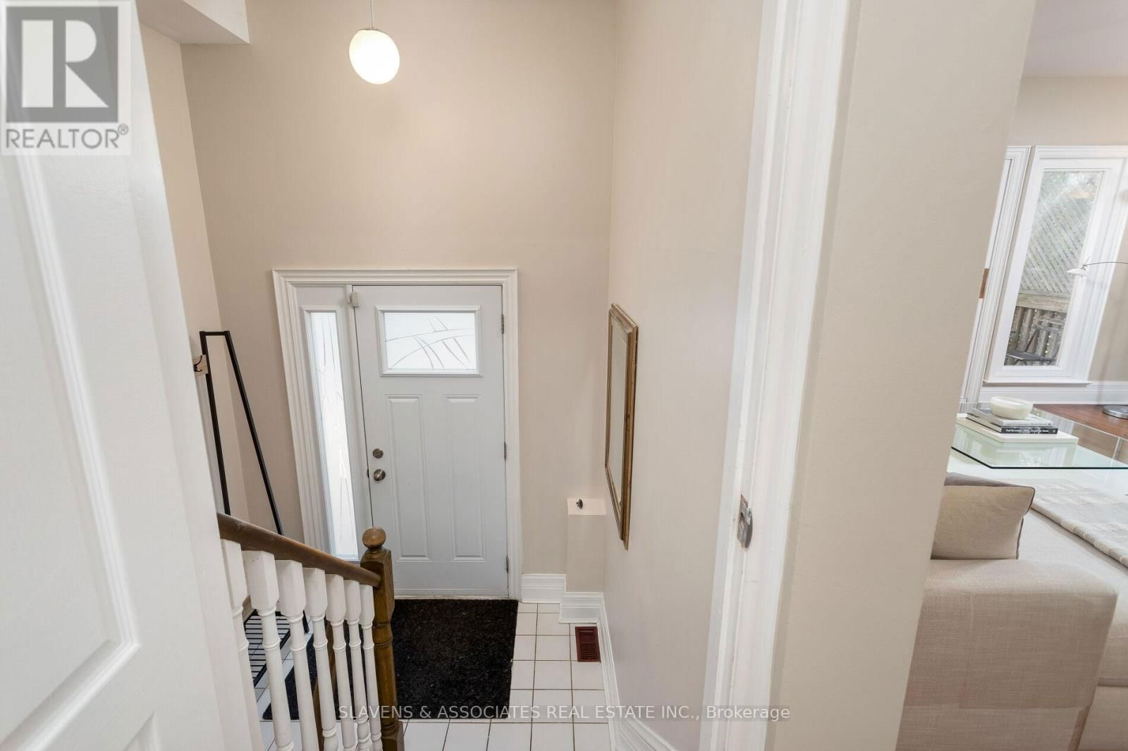 20 BENSON AVENUE Image 22