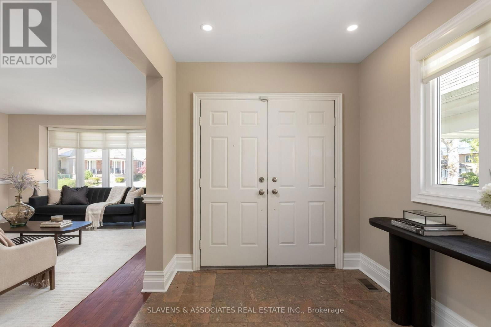 20 BENSON AVENUE Image 4