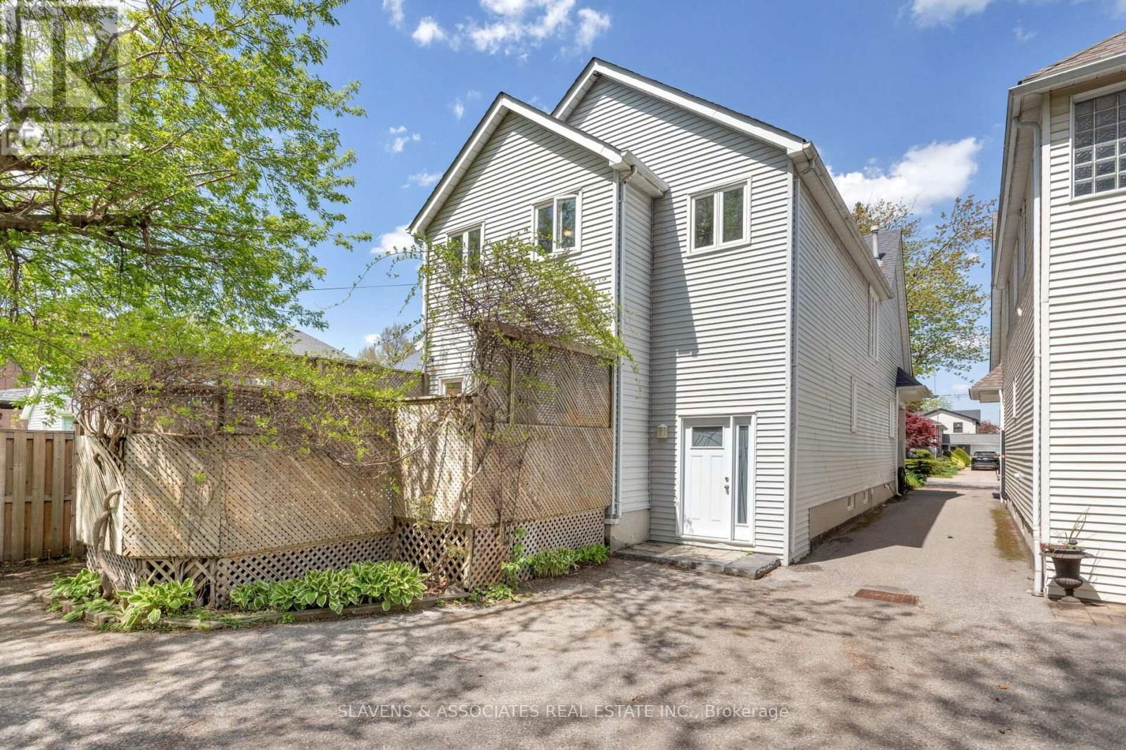 20 BENSON AVENUE Image 45