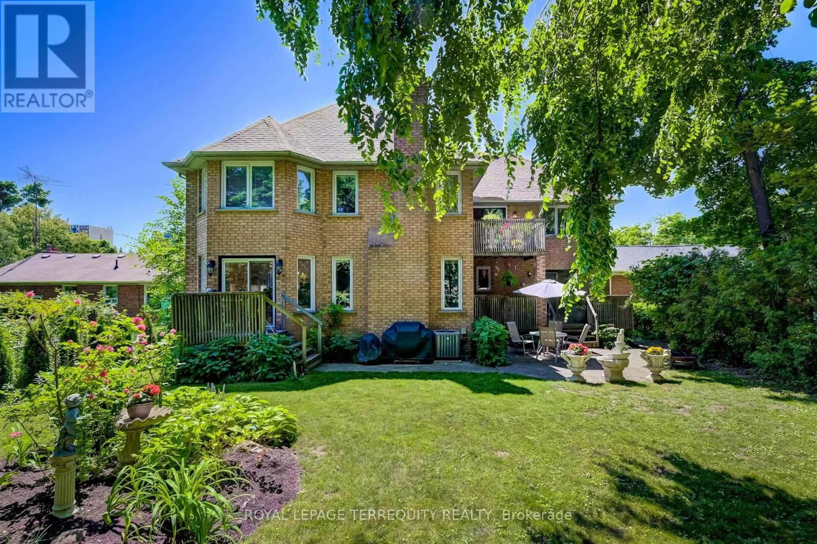 11 BLAKETON ROAD Image 31