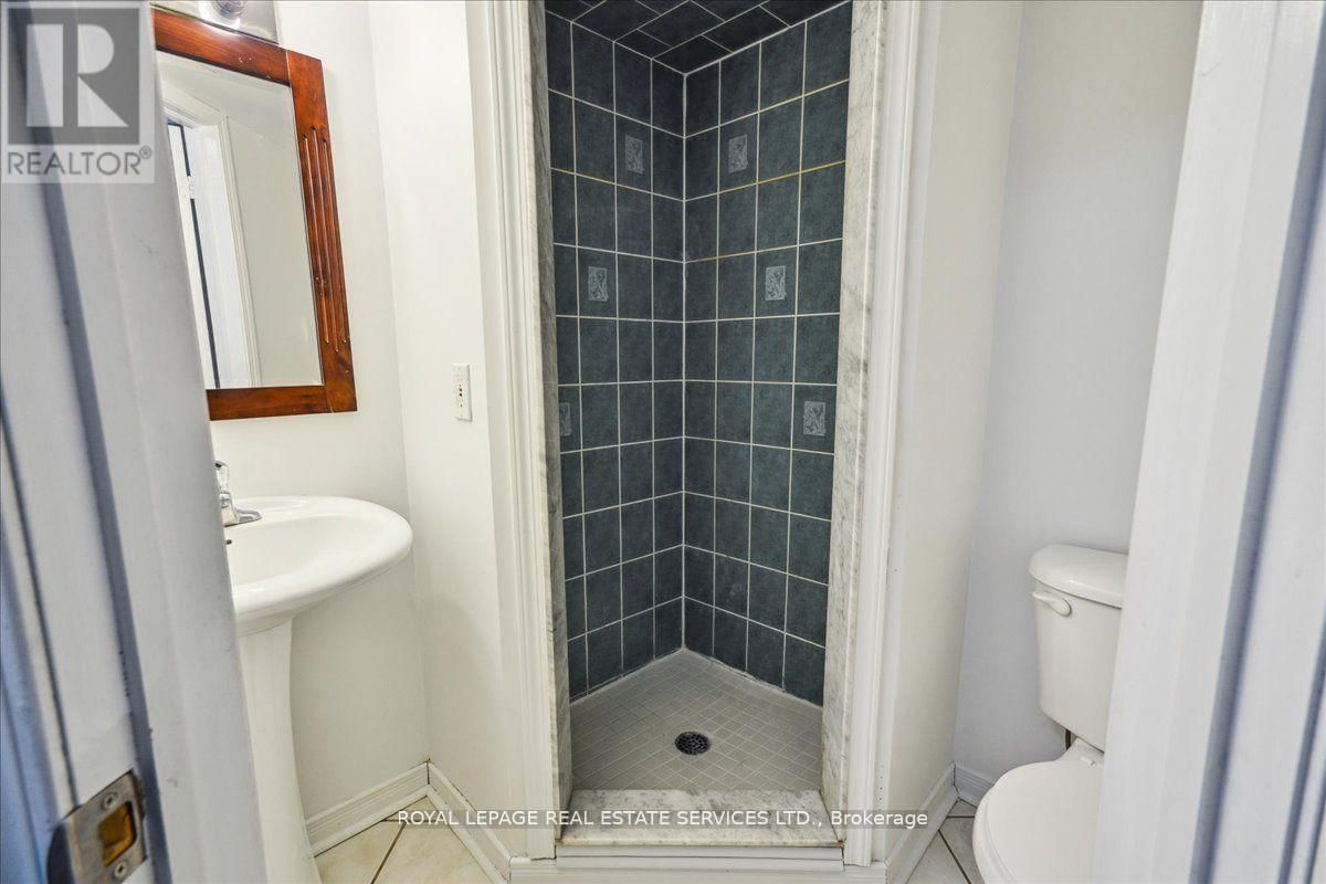 3302 PINTO PLACE Image 32