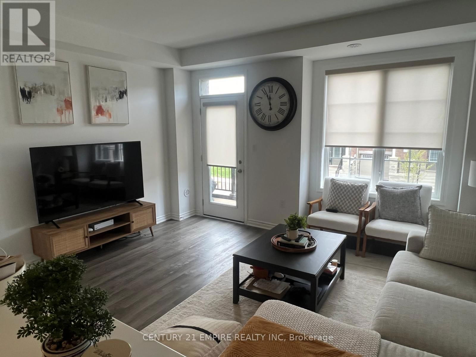 39 KEPPEL CIRCLE Image 11