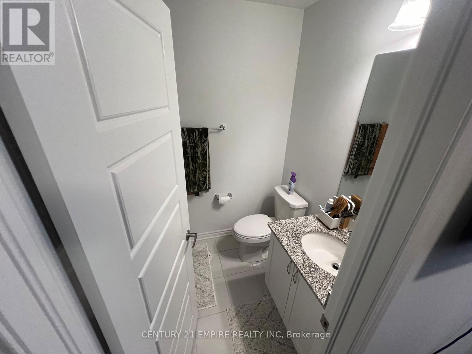39 KEPPEL CIRCLE Image 24