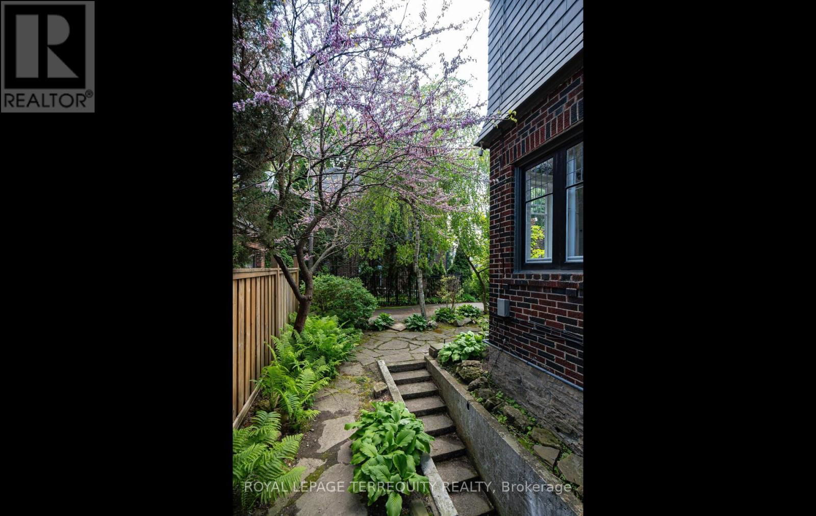 59 BABY POINT ROAD Image 37