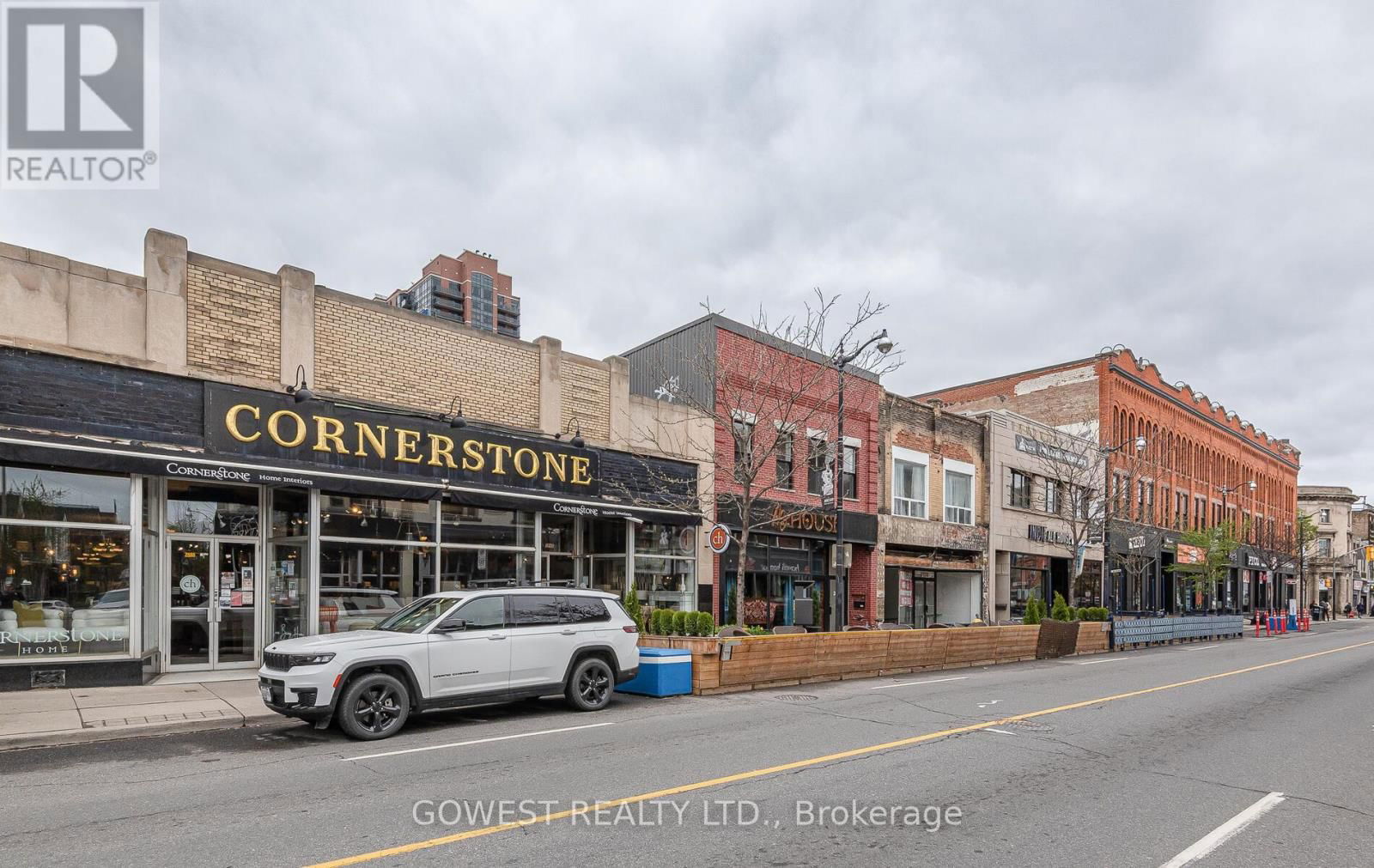 1 - 312 QUEBEC AVENUE Image 19