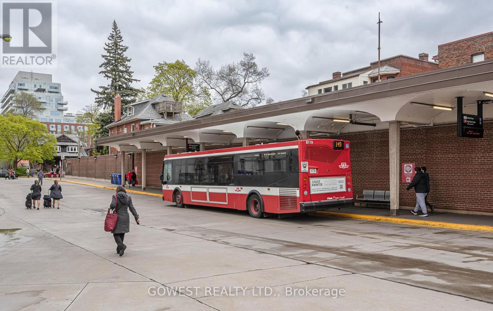 1 - 312 QUEBEC AVENUE Image 23