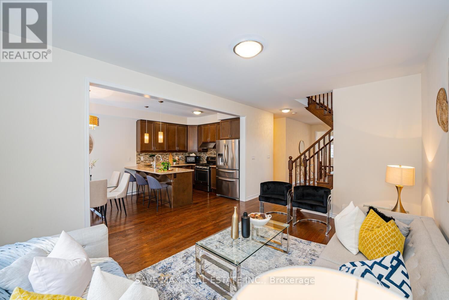 305 TRUDEAU DRIVE Image 10