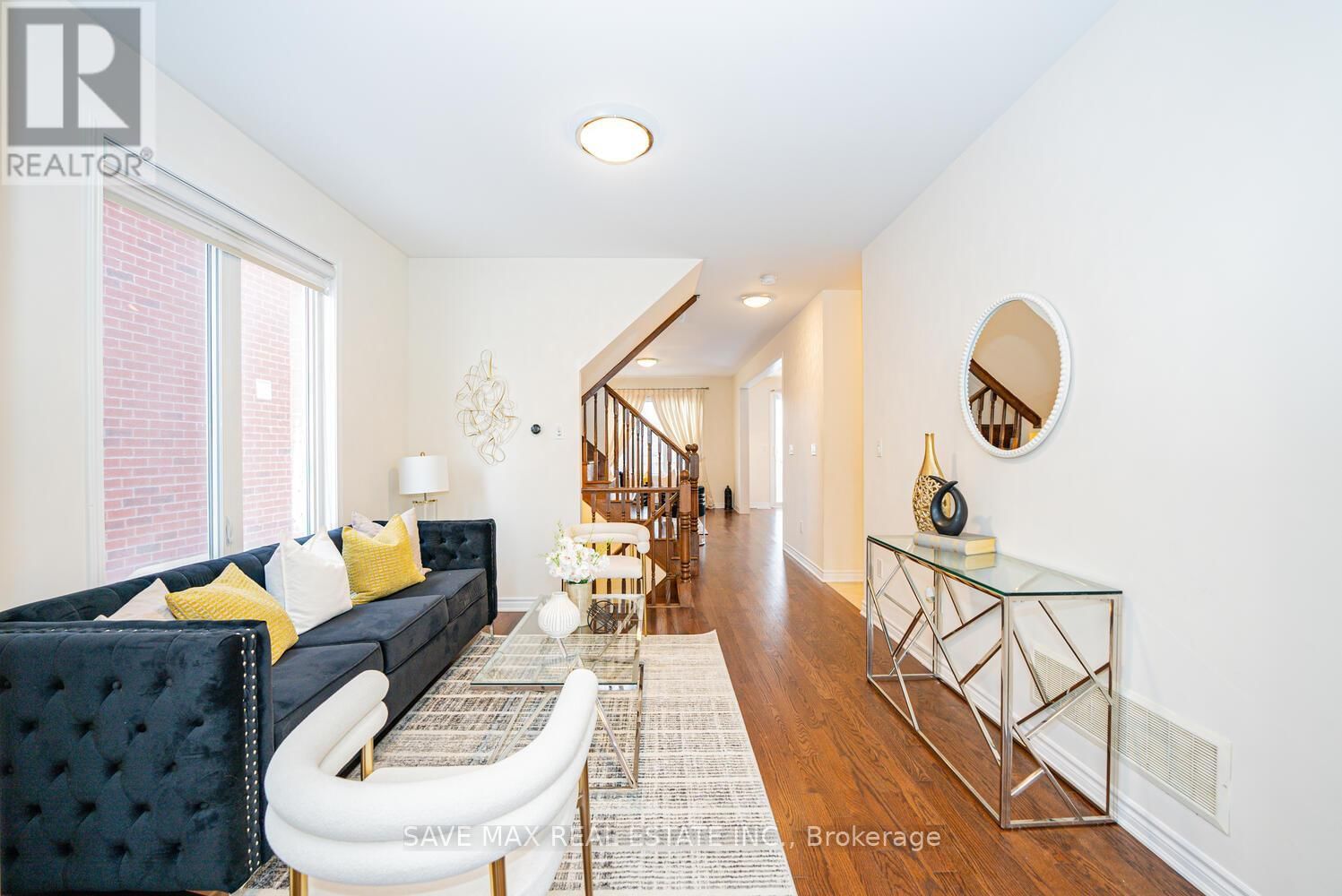305 TRUDEAU DRIVE Image 6