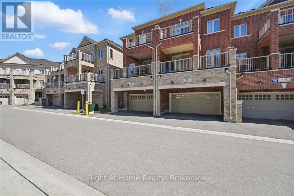 465 DUNDAS STREET EAST Image 47