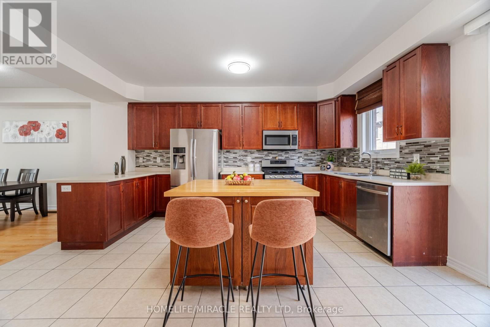 33 SEA DRIFTER CRESCENT Image 10