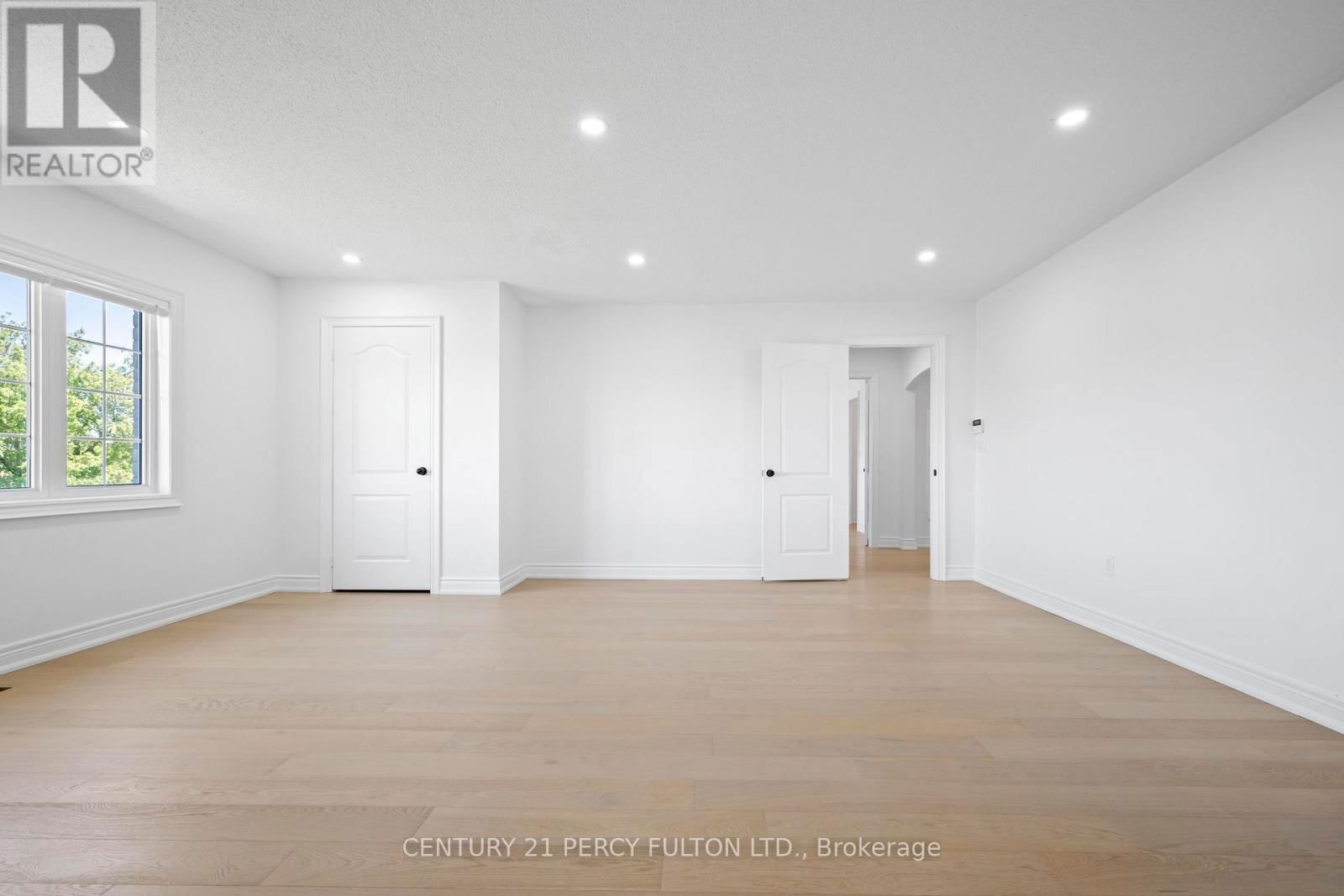 35 DONWOODS COURT Image 17