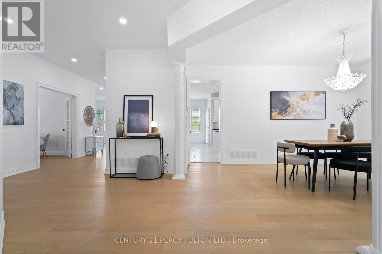 35 DONWOODS COURT Image 3