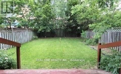 6061 LEESIDE CRESCENT Image 21