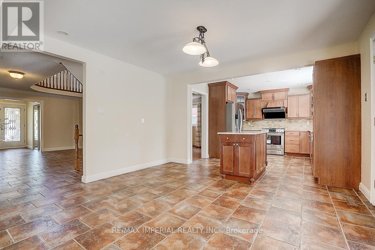1407 GREENRIDGE CIRCLE Image 13