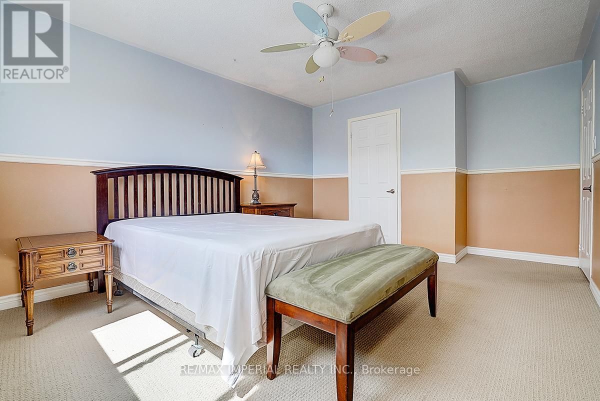 1407 GREENRIDGE CIRCLE Image 35