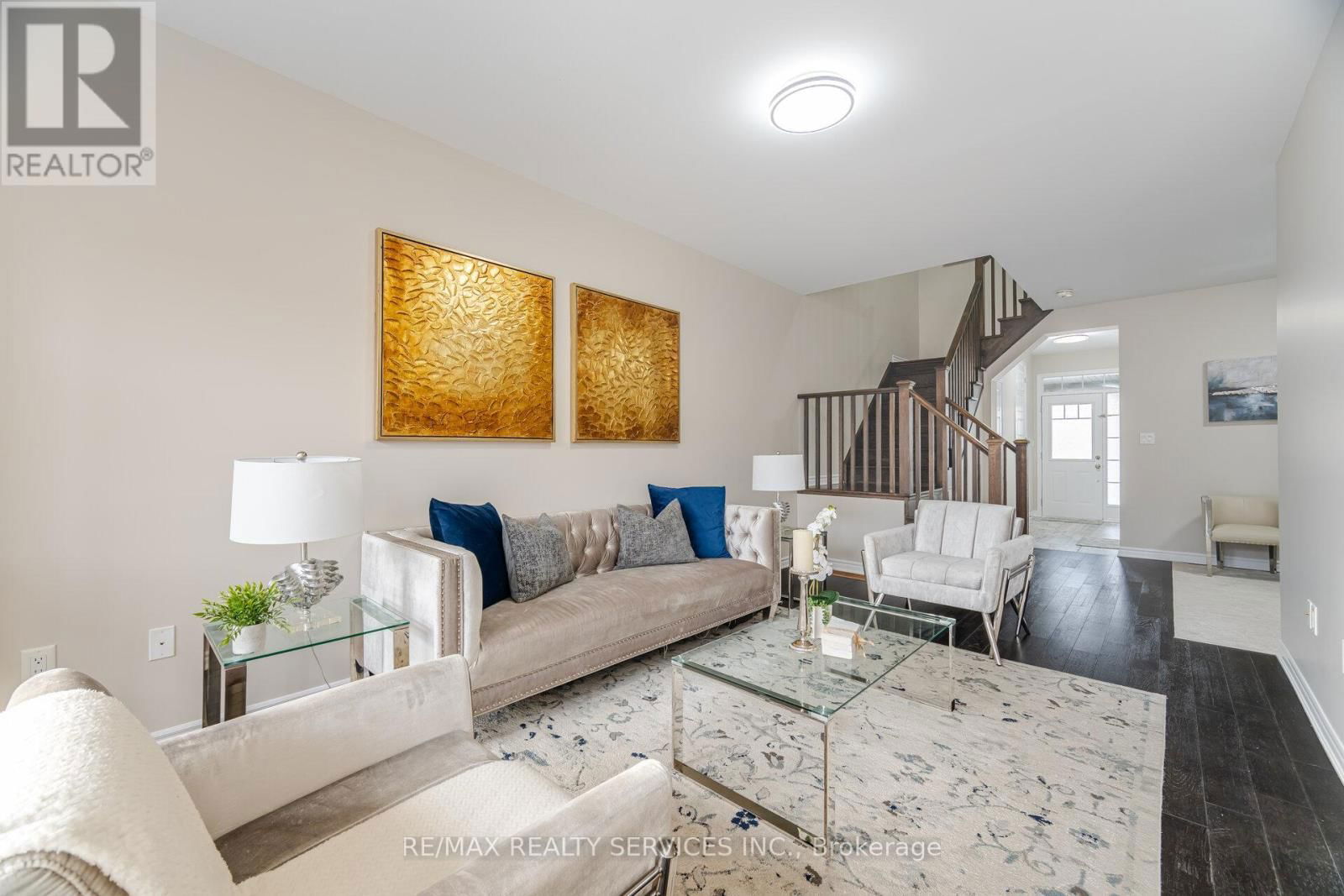 74 PHYLLIS DRIVE Image 11