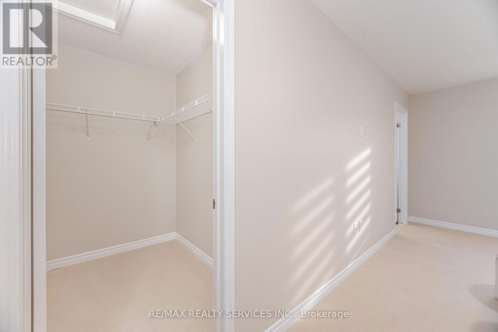 74 PHYLLIS DRIVE Image 28