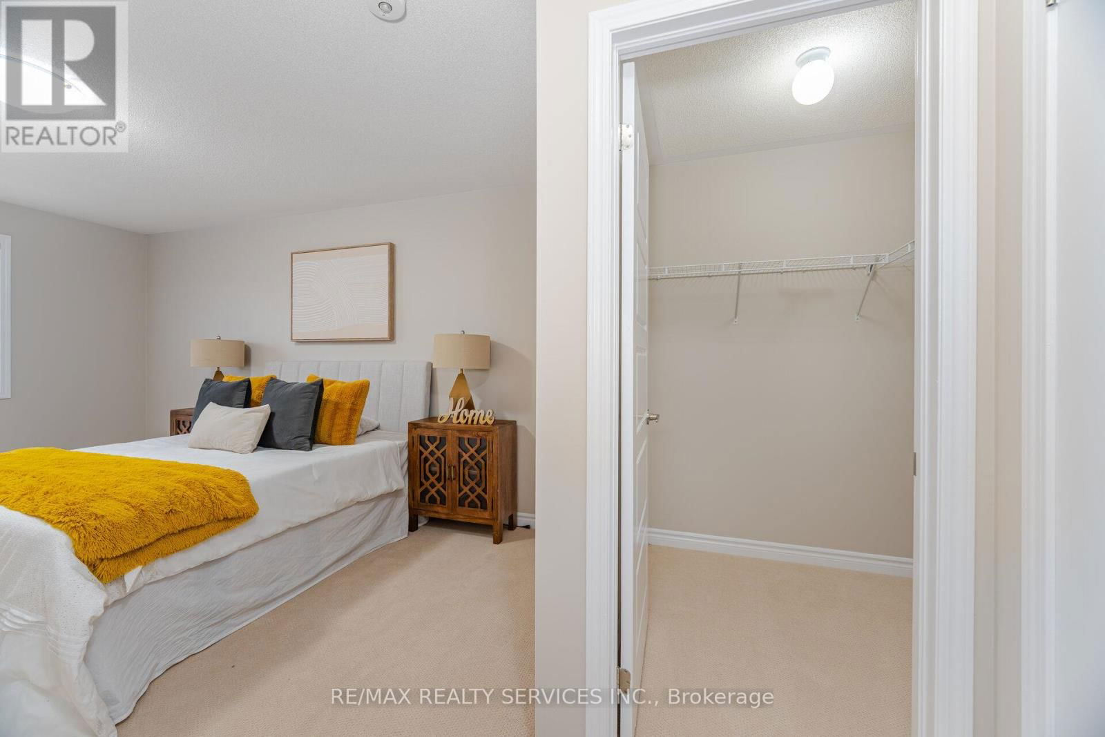 74 PHYLLIS DRIVE Image 29