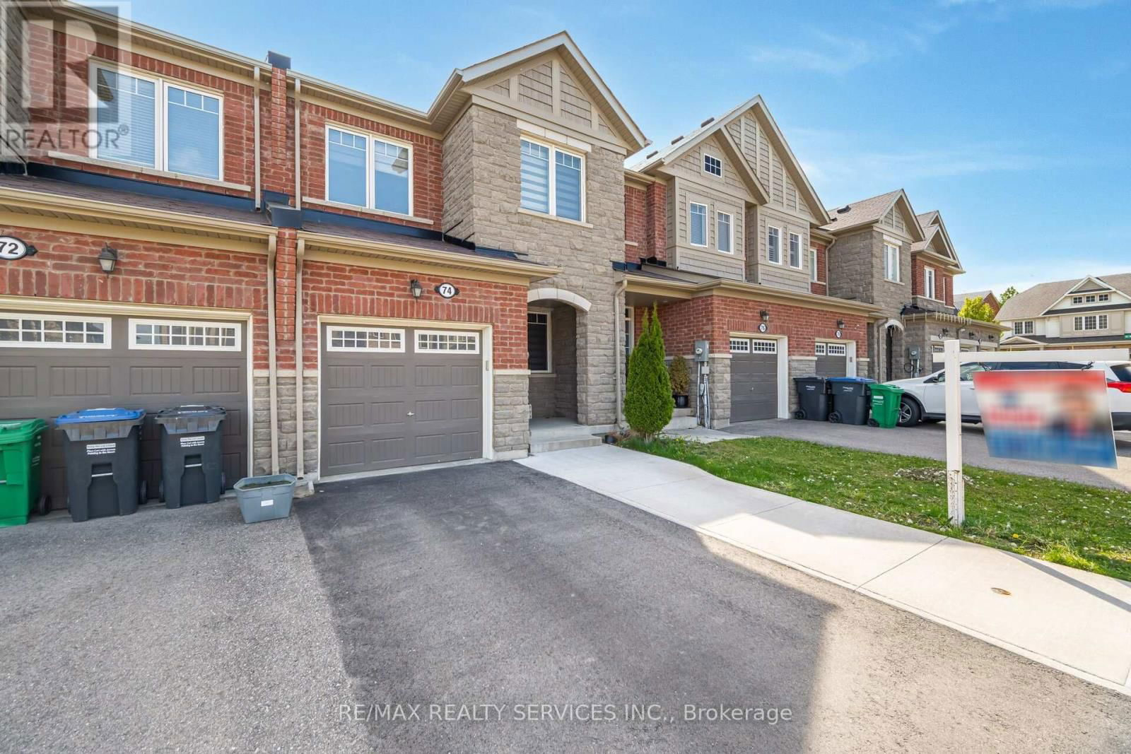 74 PHYLLIS DRIVE Image 4
