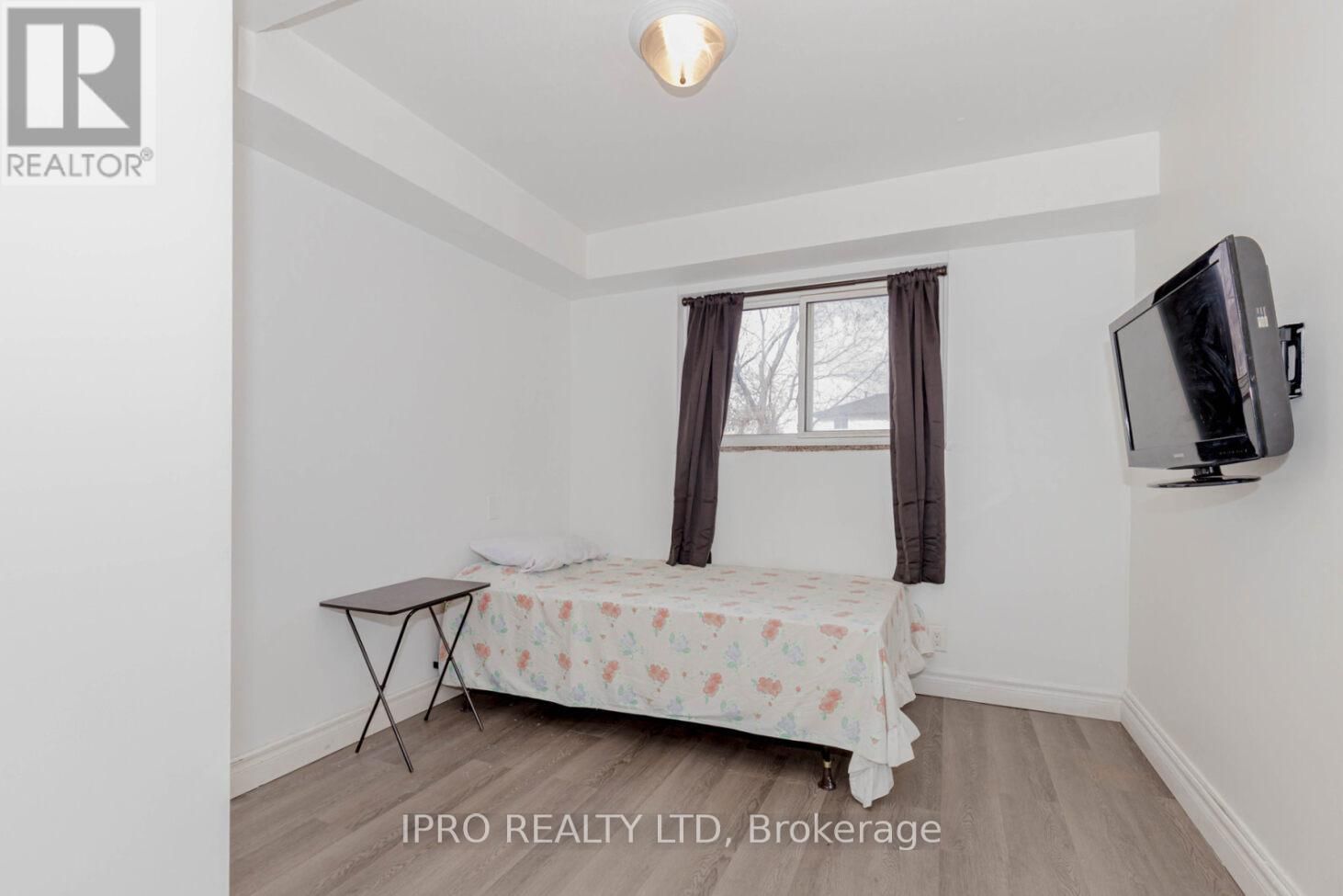 3299 ETUDE DRIVE Image 16