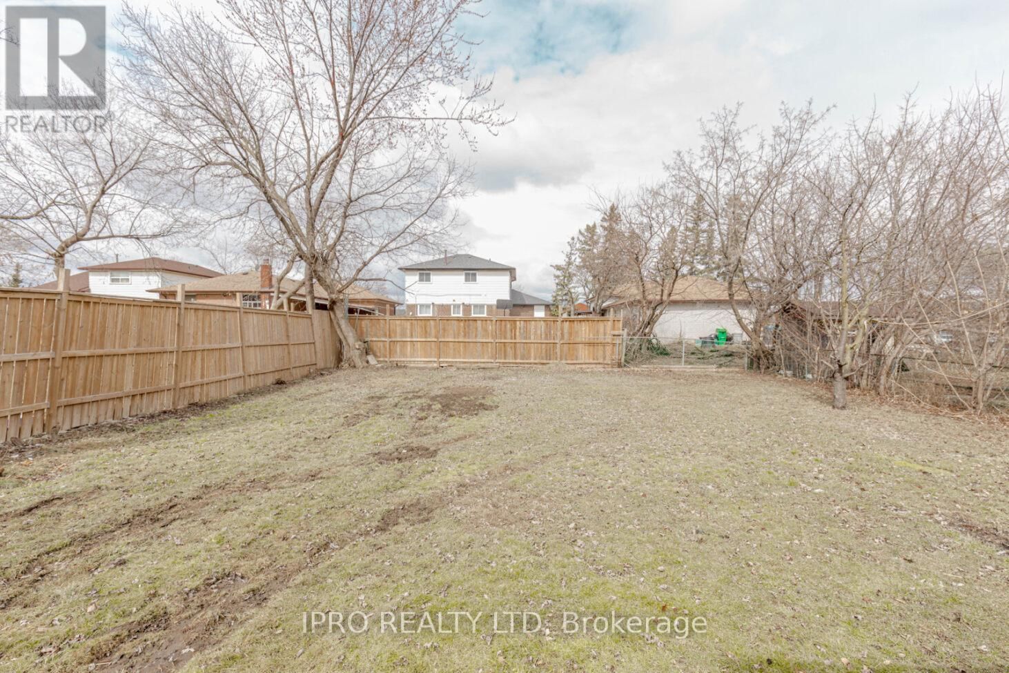 3299 ETUDE DRIVE Image 35