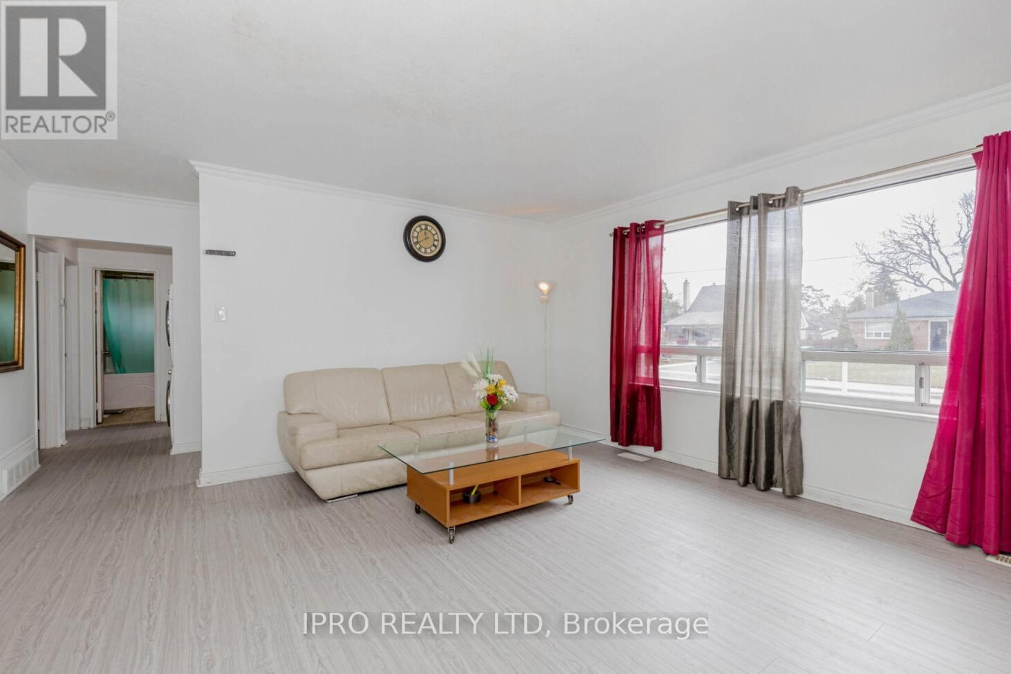 3299 ETUDE DRIVE Image 6