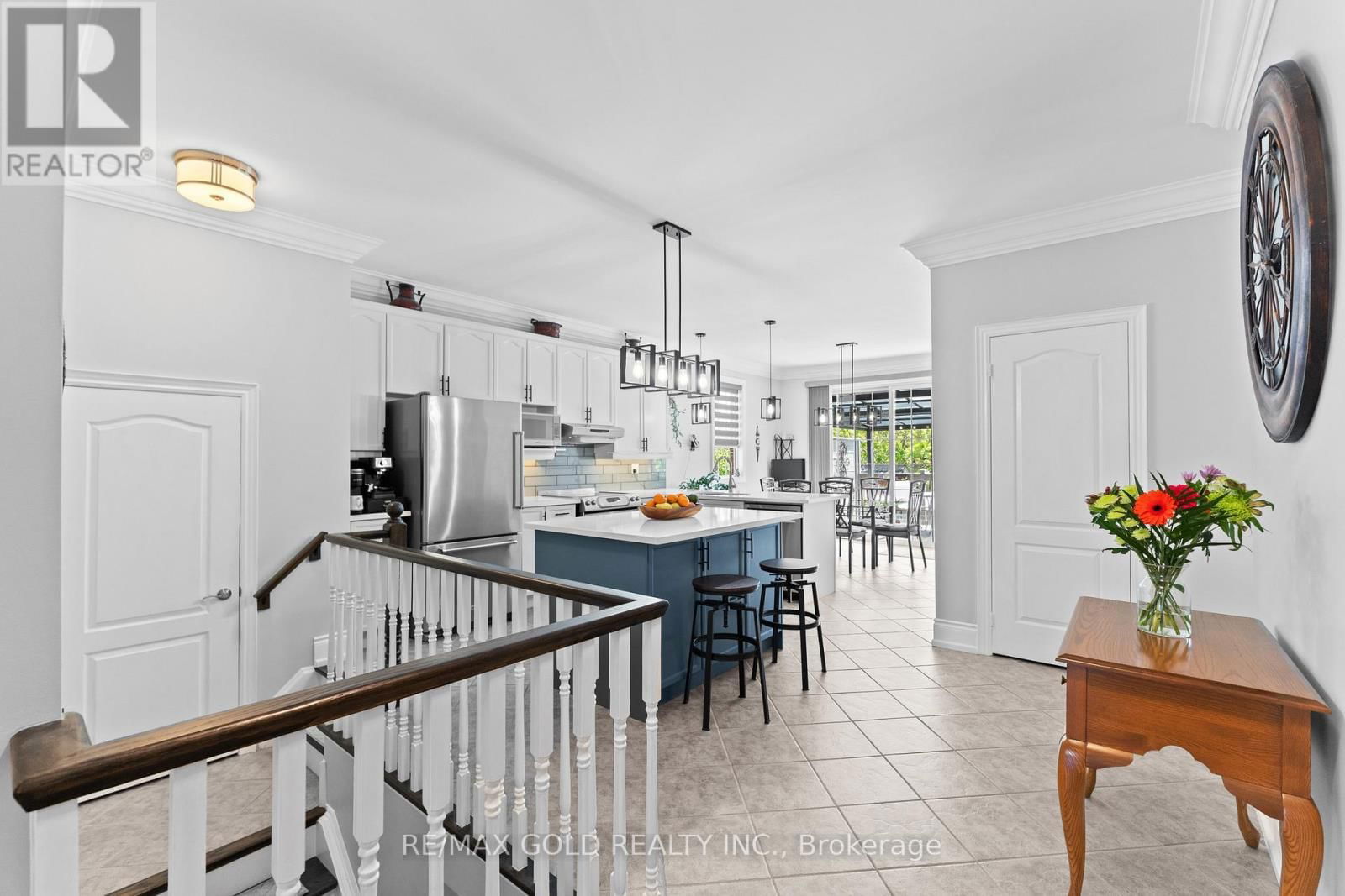 36 SLIPNEEDLE STREET Image 12