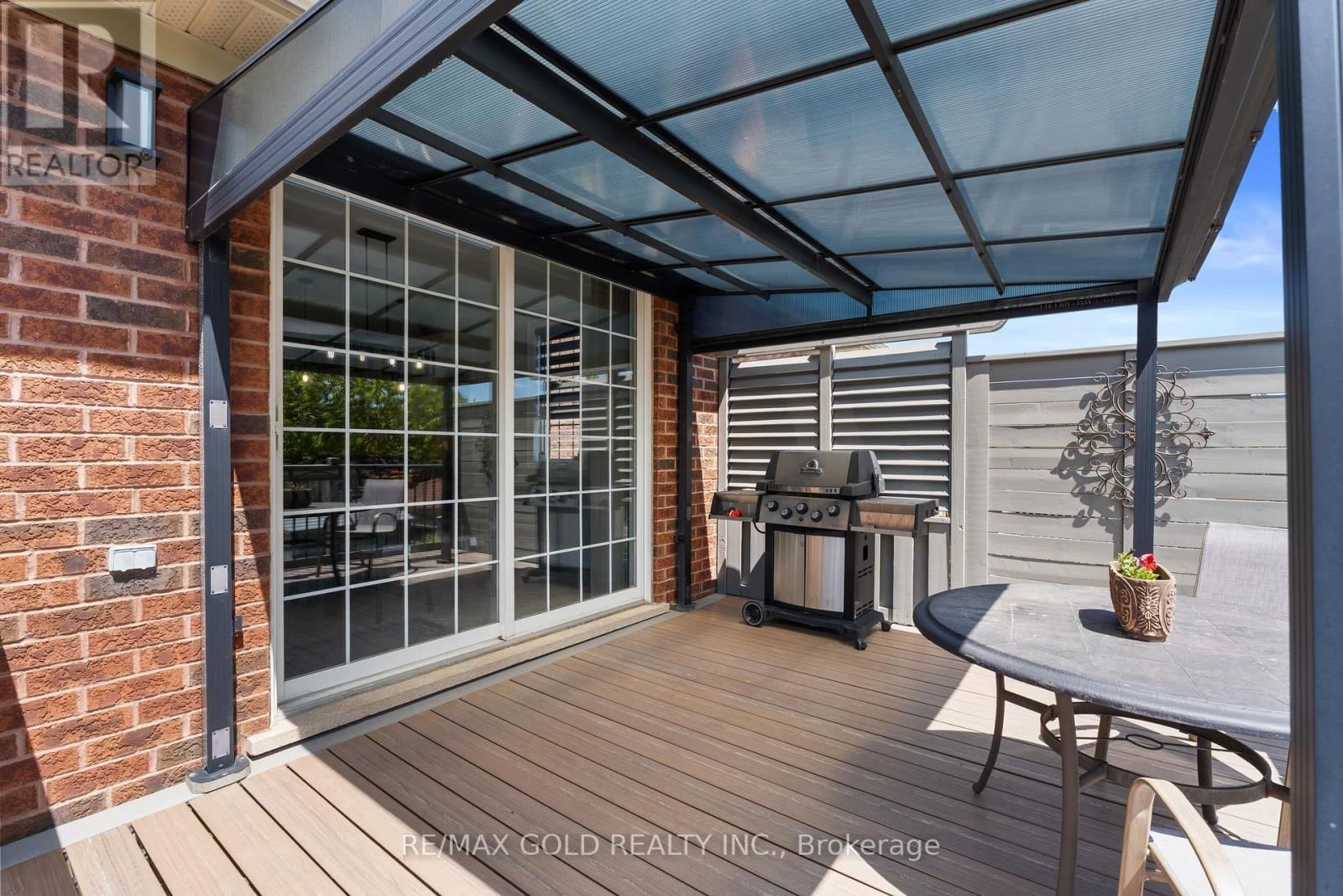 36 SLIPNEEDLE STREET Image 44