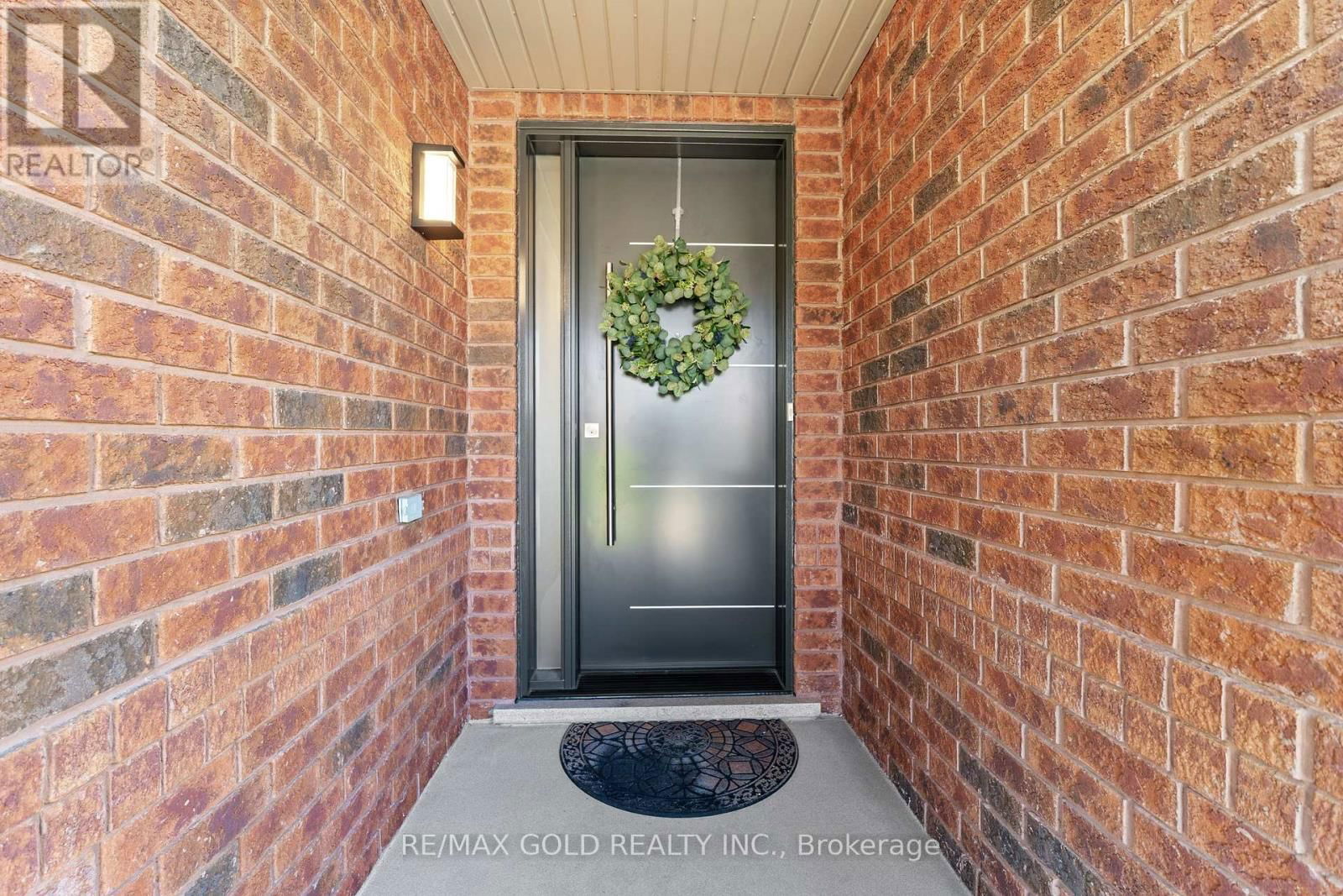36 SLIPNEEDLE STREET Image 6