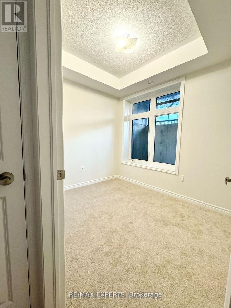 102 - 20 HALLIFORD PLACE Image 10