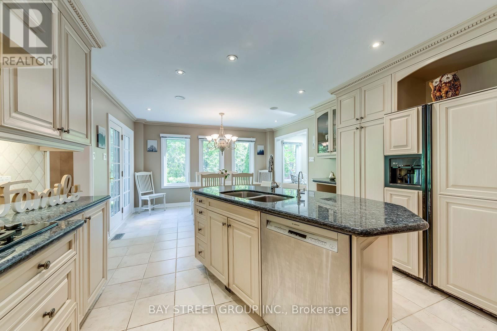 1311 BLACKBURN DRIVE Image 20