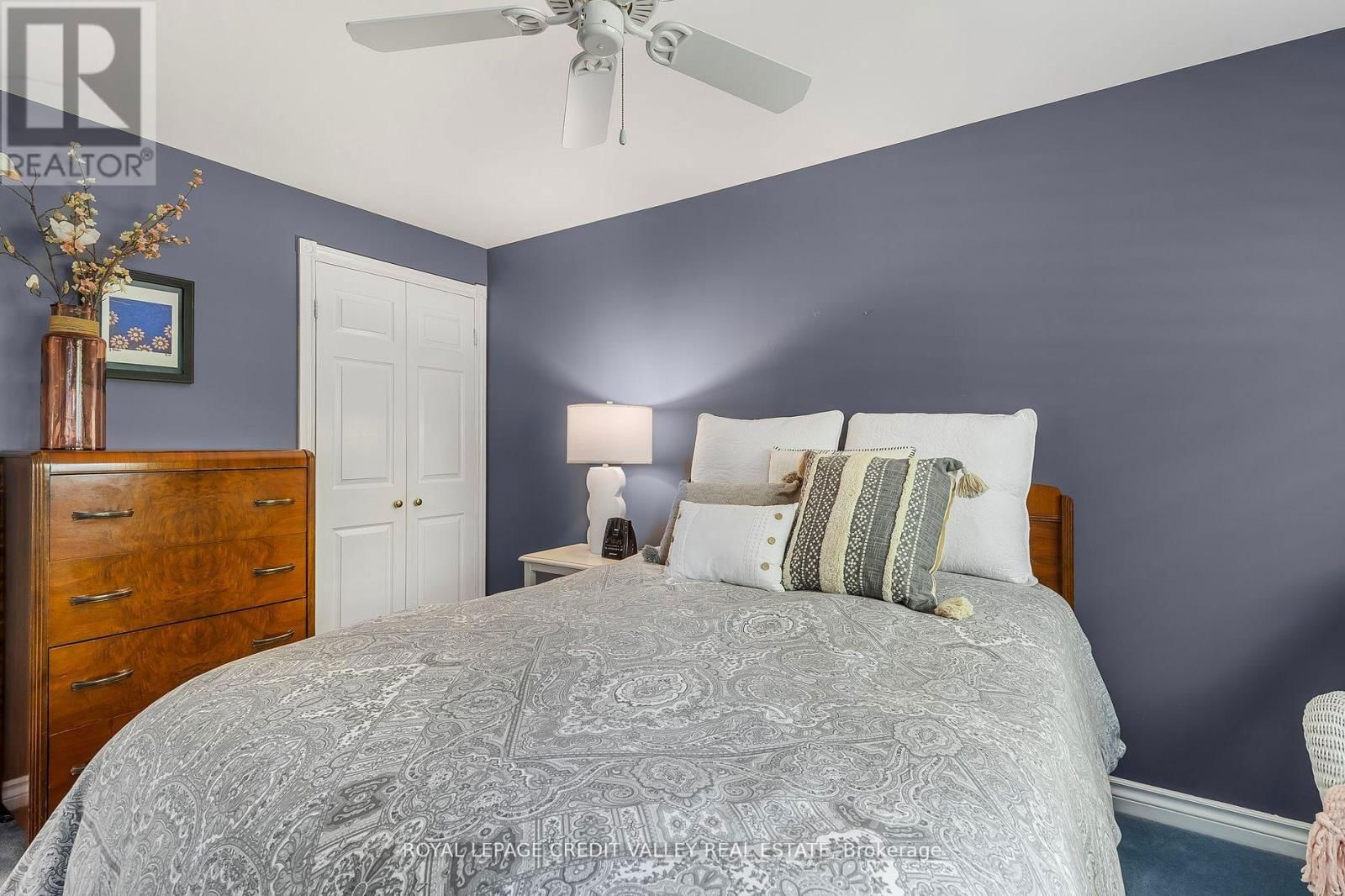 9 NORVAL CRESCENT Image 21