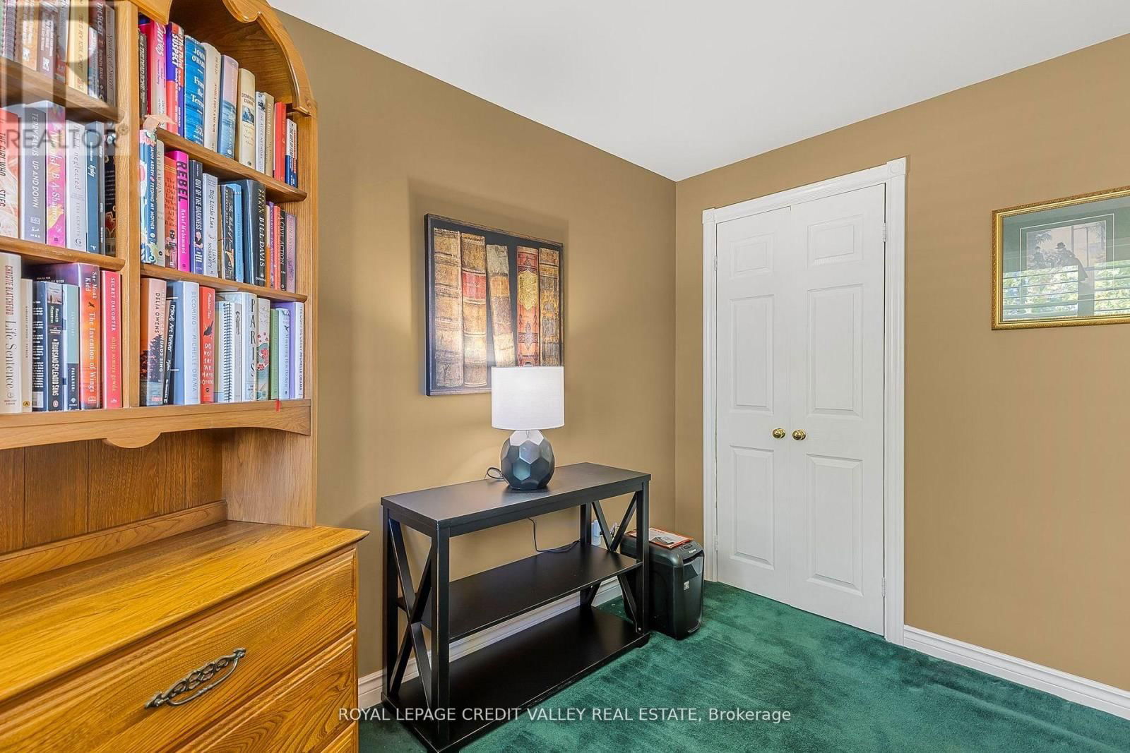 9 NORVAL CRESCENT Image 23