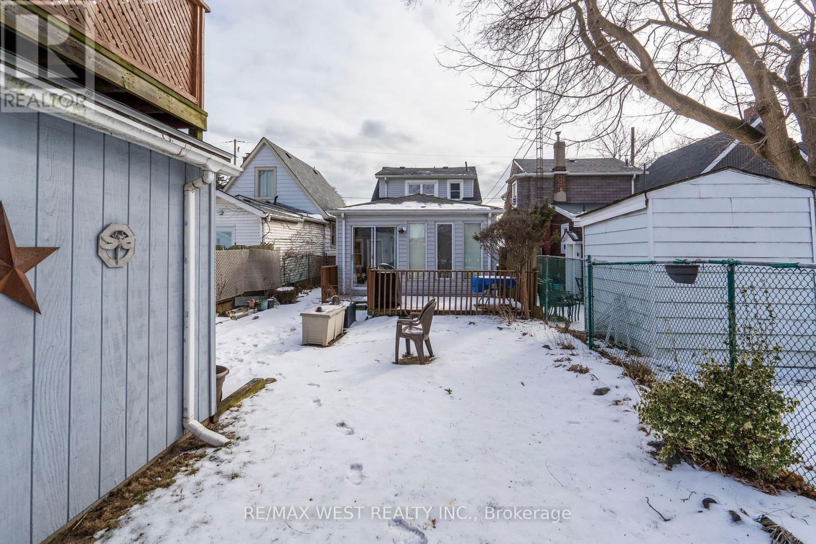 102 EILEEN AVENUE Image 28