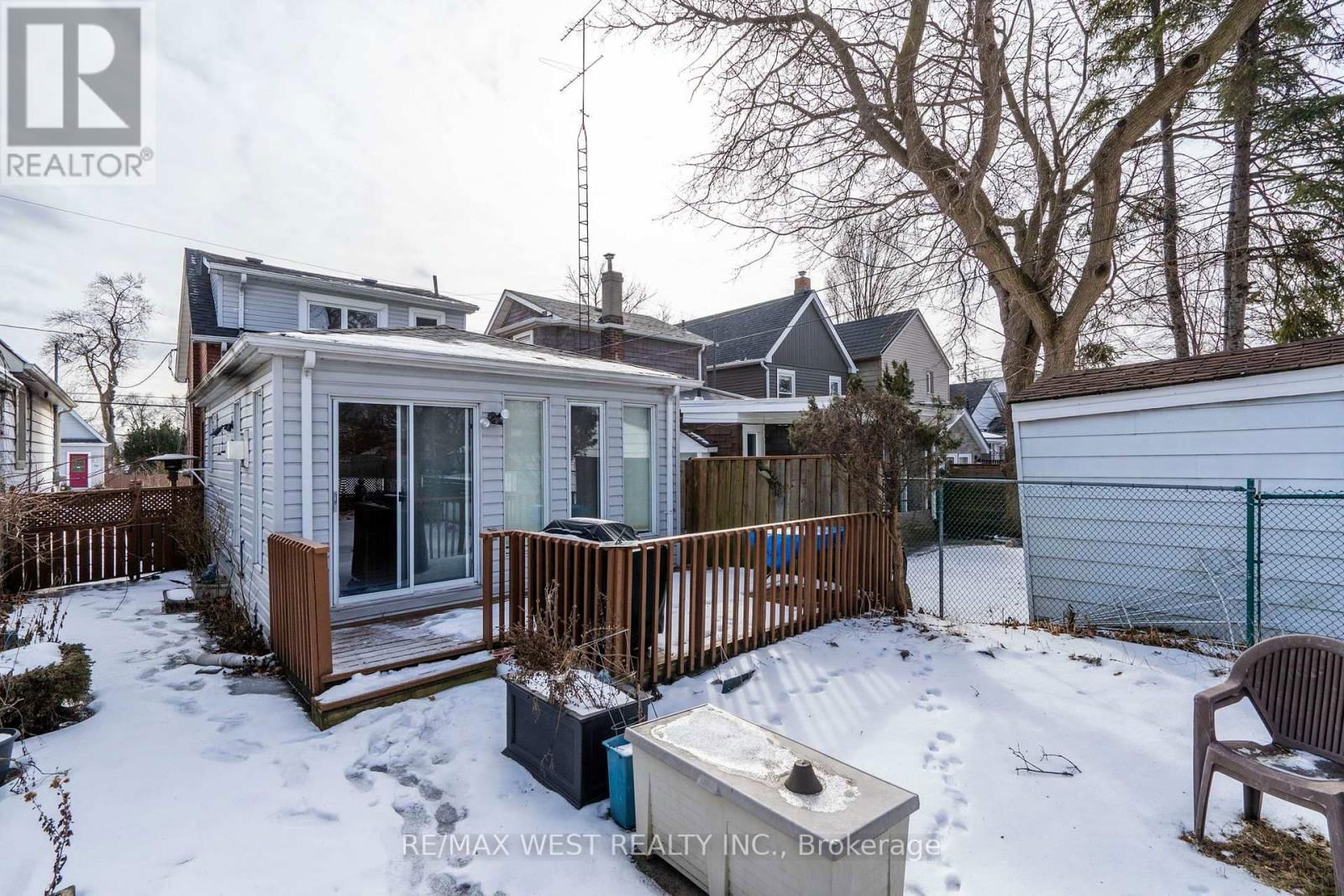102 EILEEN AVENUE Image 29