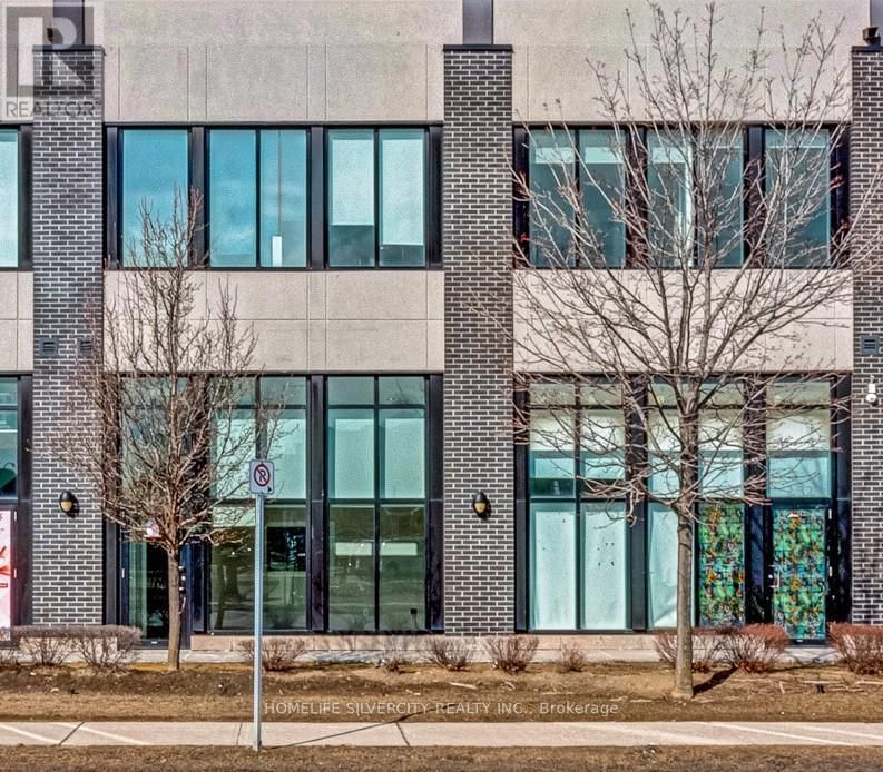 112 - 2 DEWSIDE DRIVE Image 3