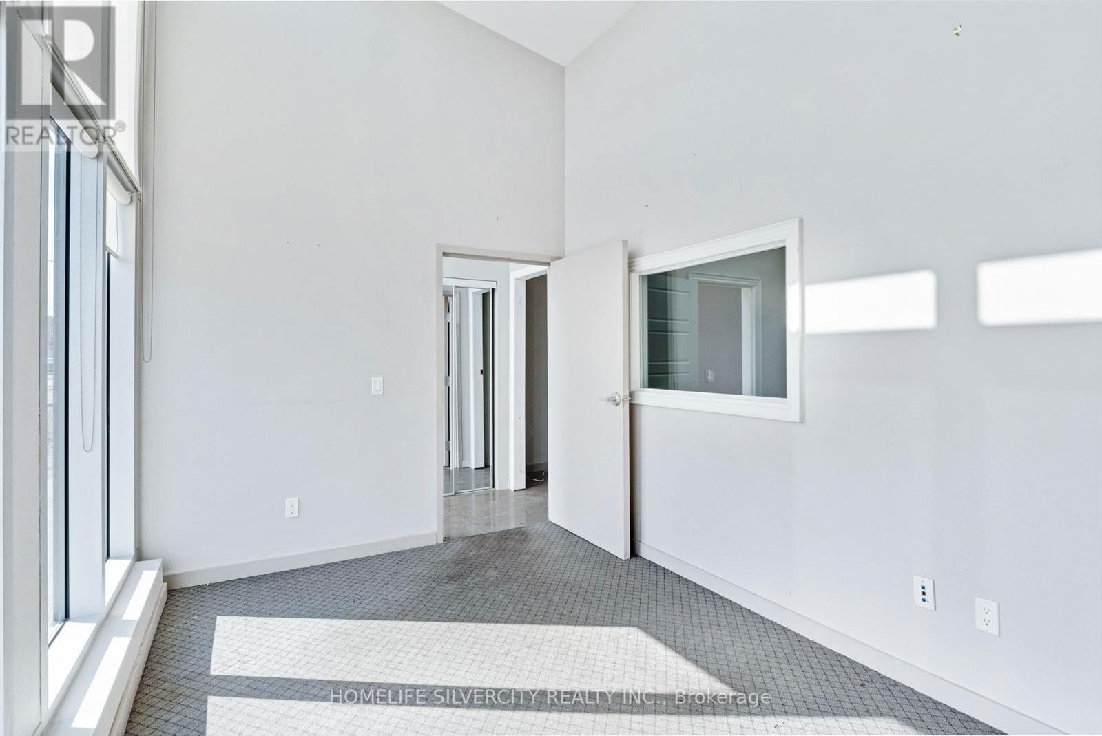 112 - 2 DEWSIDE DRIVE Image 9