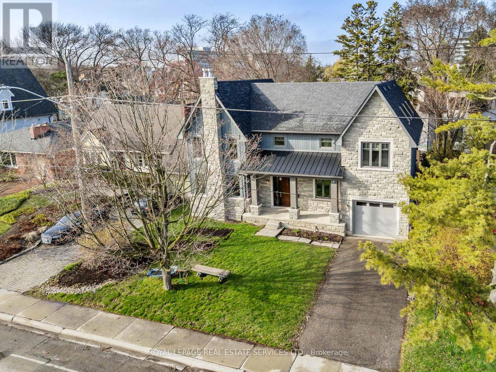 29 MAPLE AVENUE SOUTH Image 3