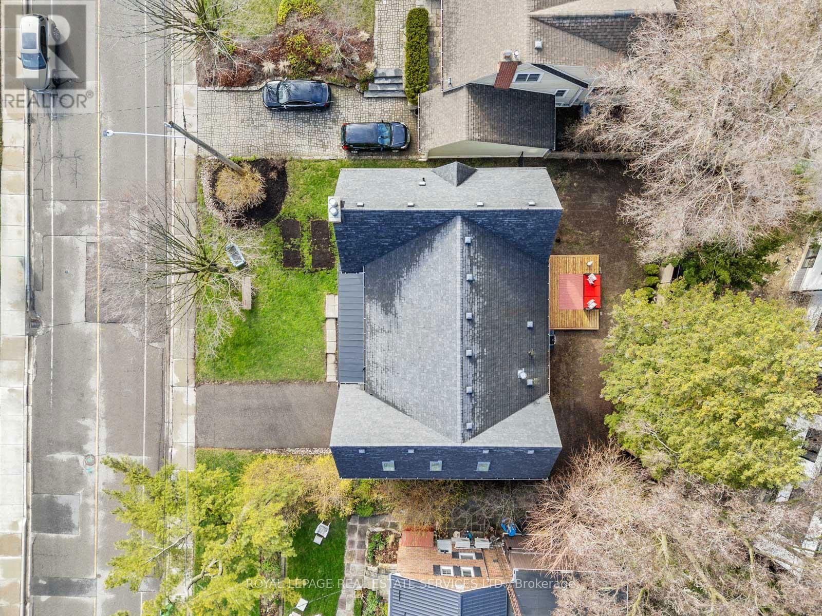 29 MAPLE AVENUE SOUTH Image 49