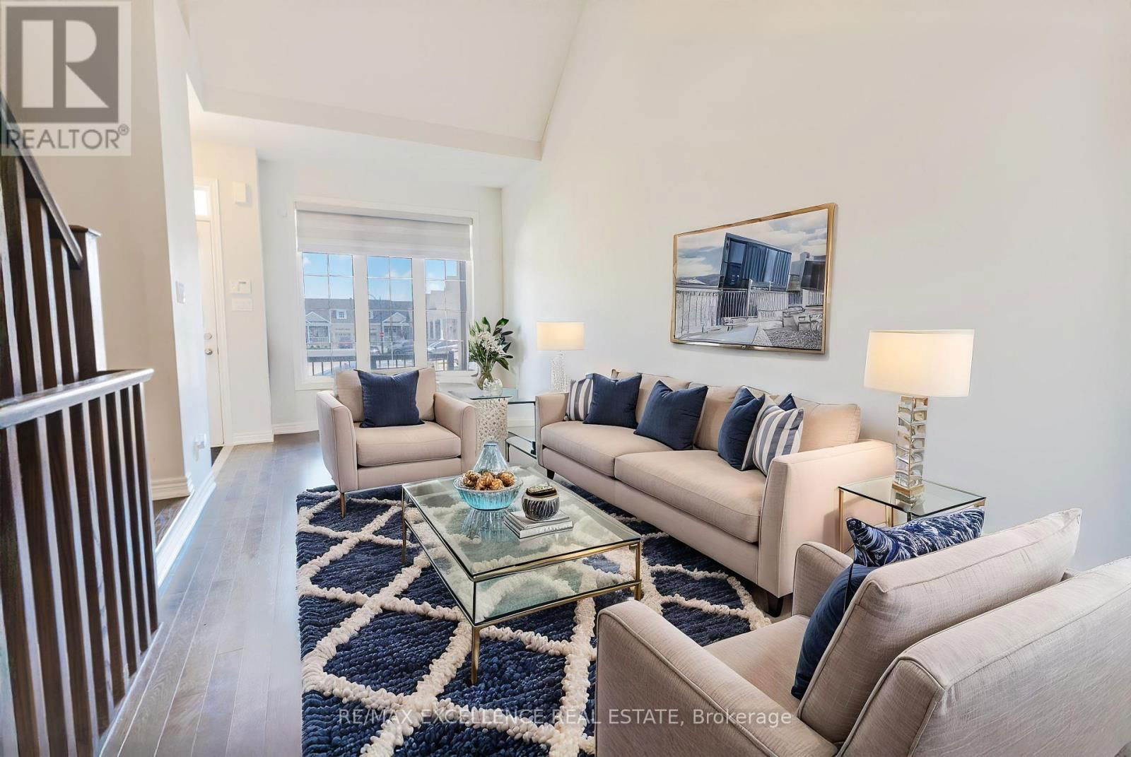 28 BLUESTONE CRESCENT Image 2