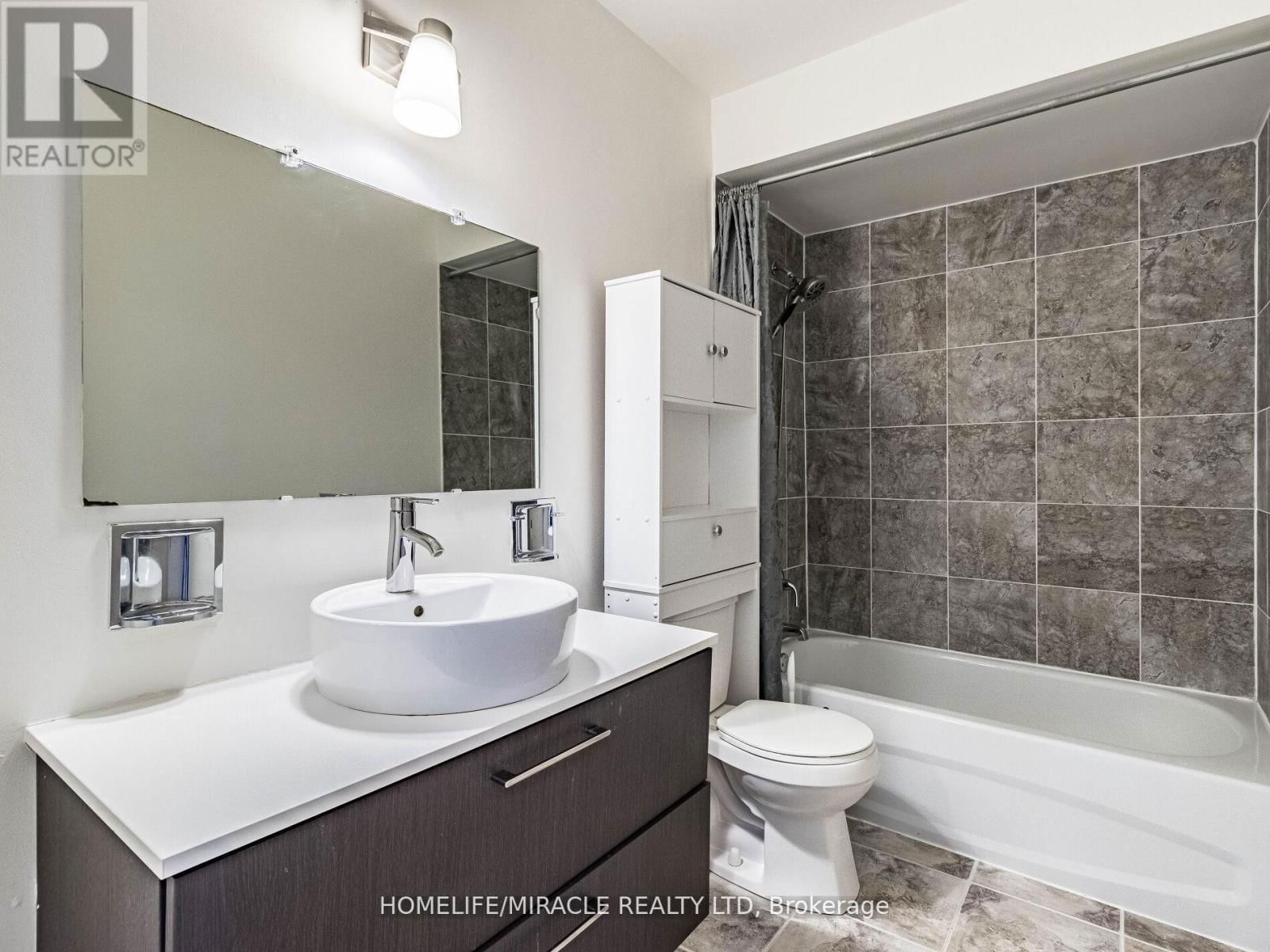 2868 WINDJAMMER ROAD Image 28