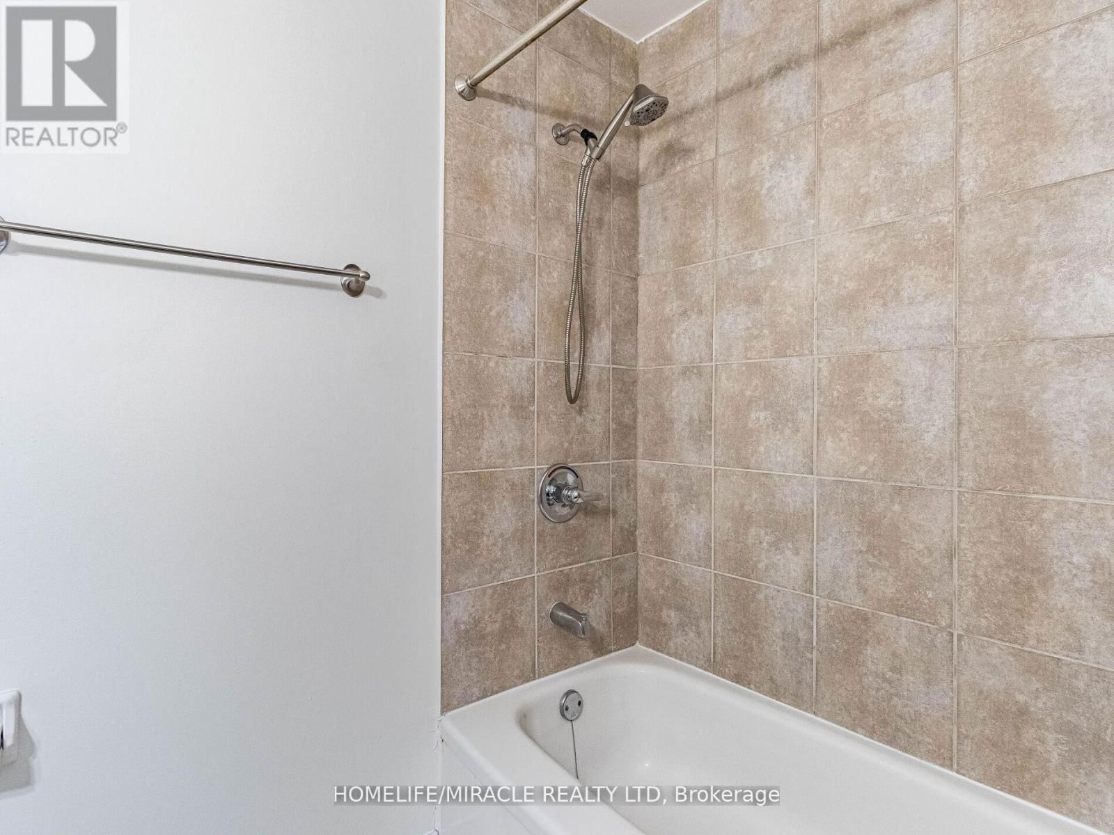2868 WINDJAMMER ROAD Image 36