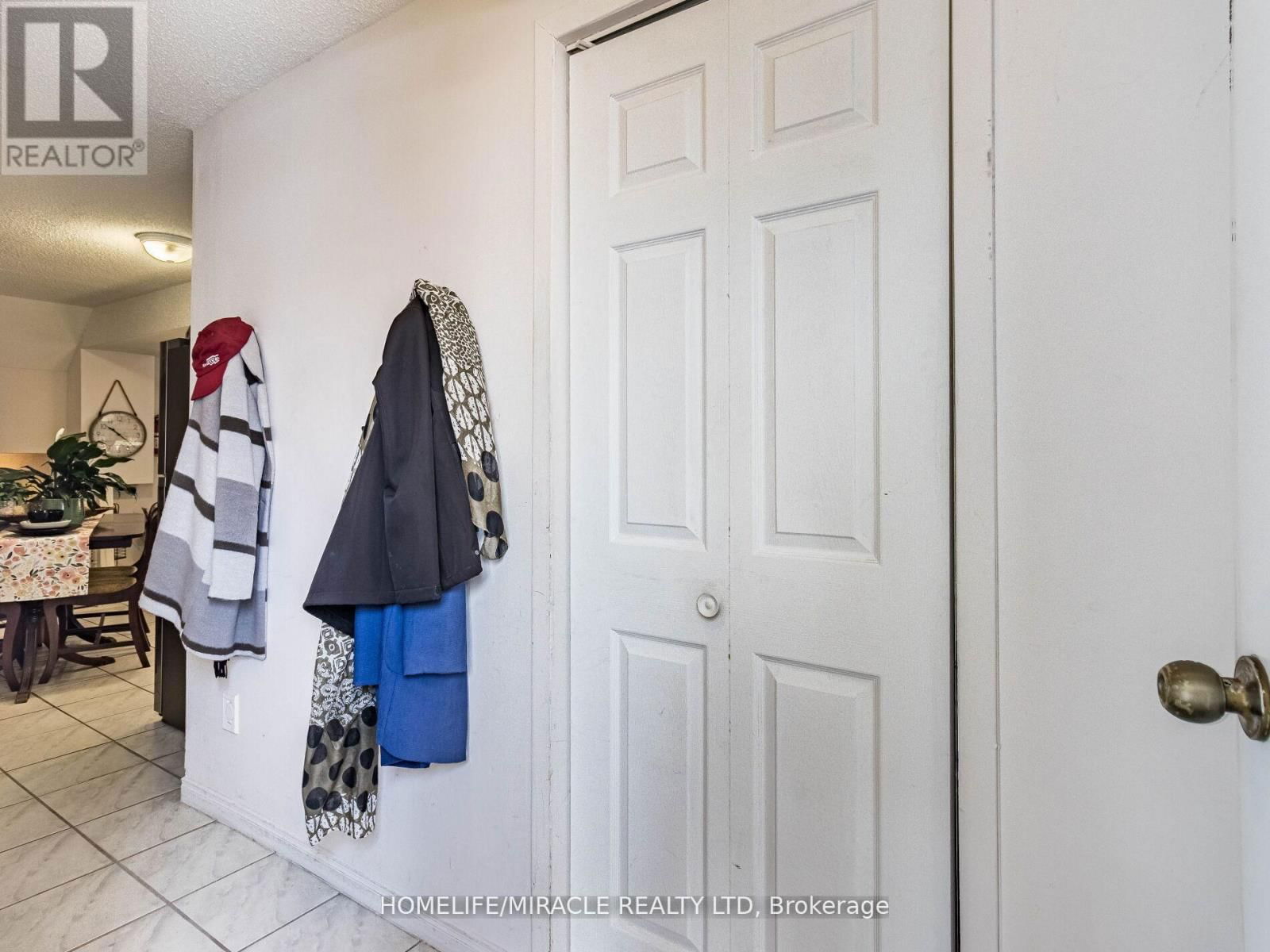 2868 WINDJAMMER ROAD Image 38