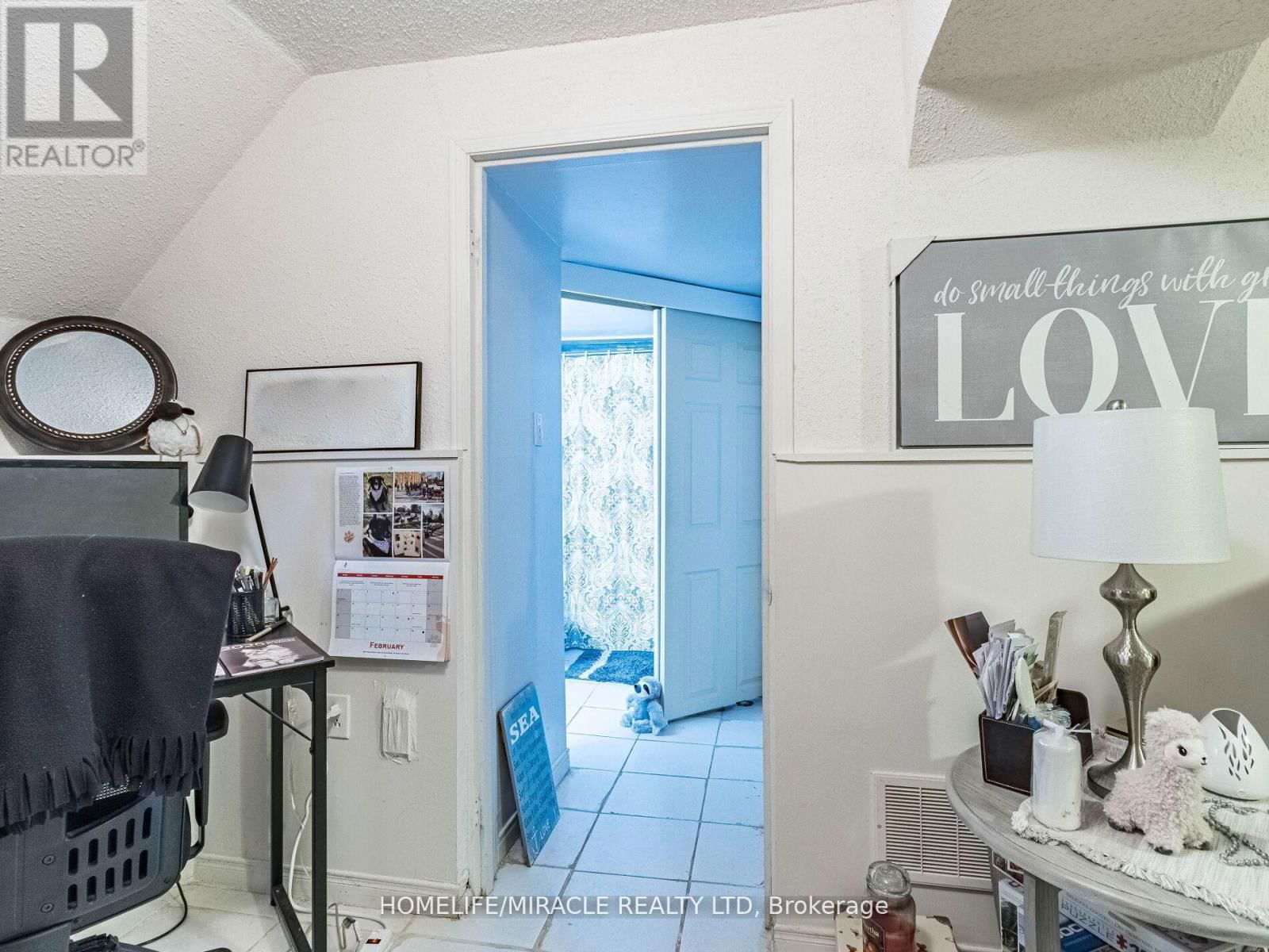 2868 WINDJAMMER ROAD Image 46