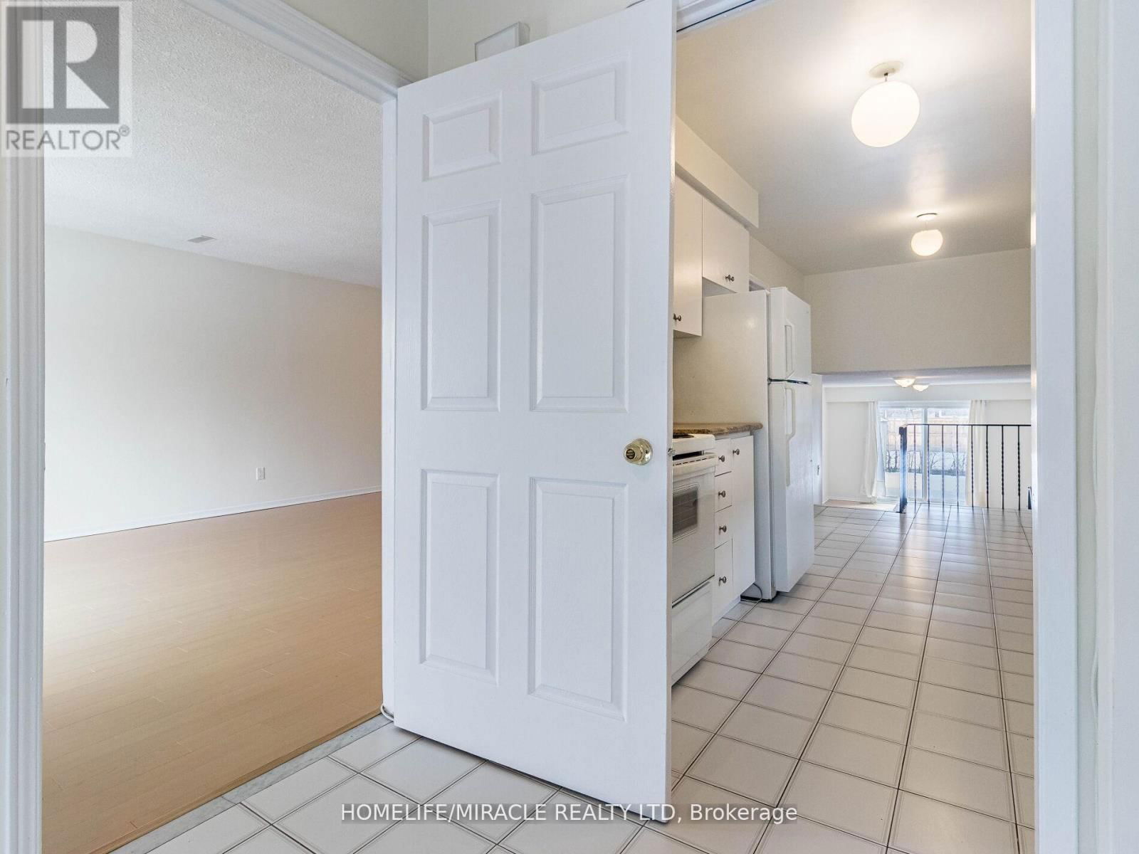 2868 WINDJAMMER ROAD Image 8