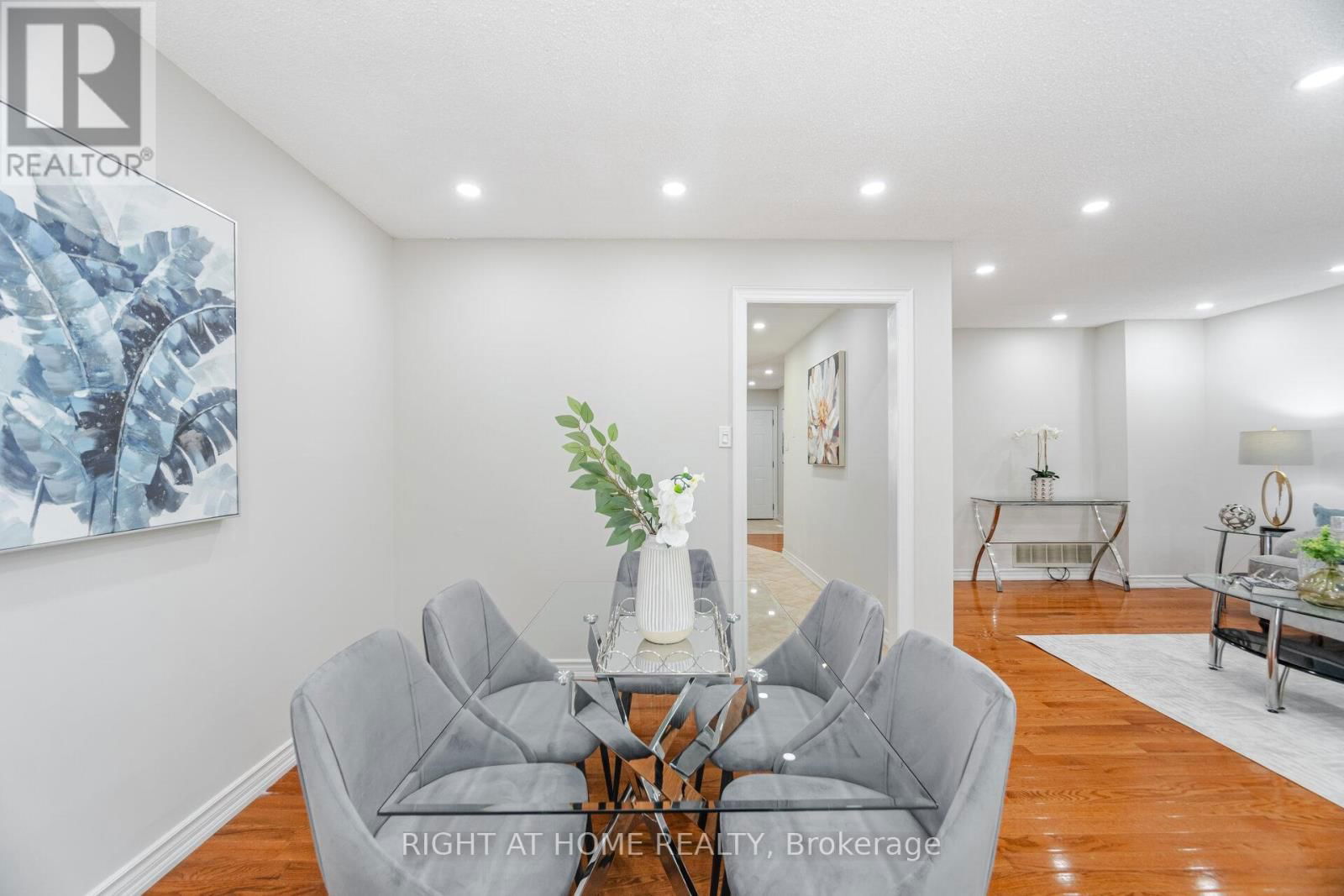 98 - 3600 COLONIAL DRIVE Image 10