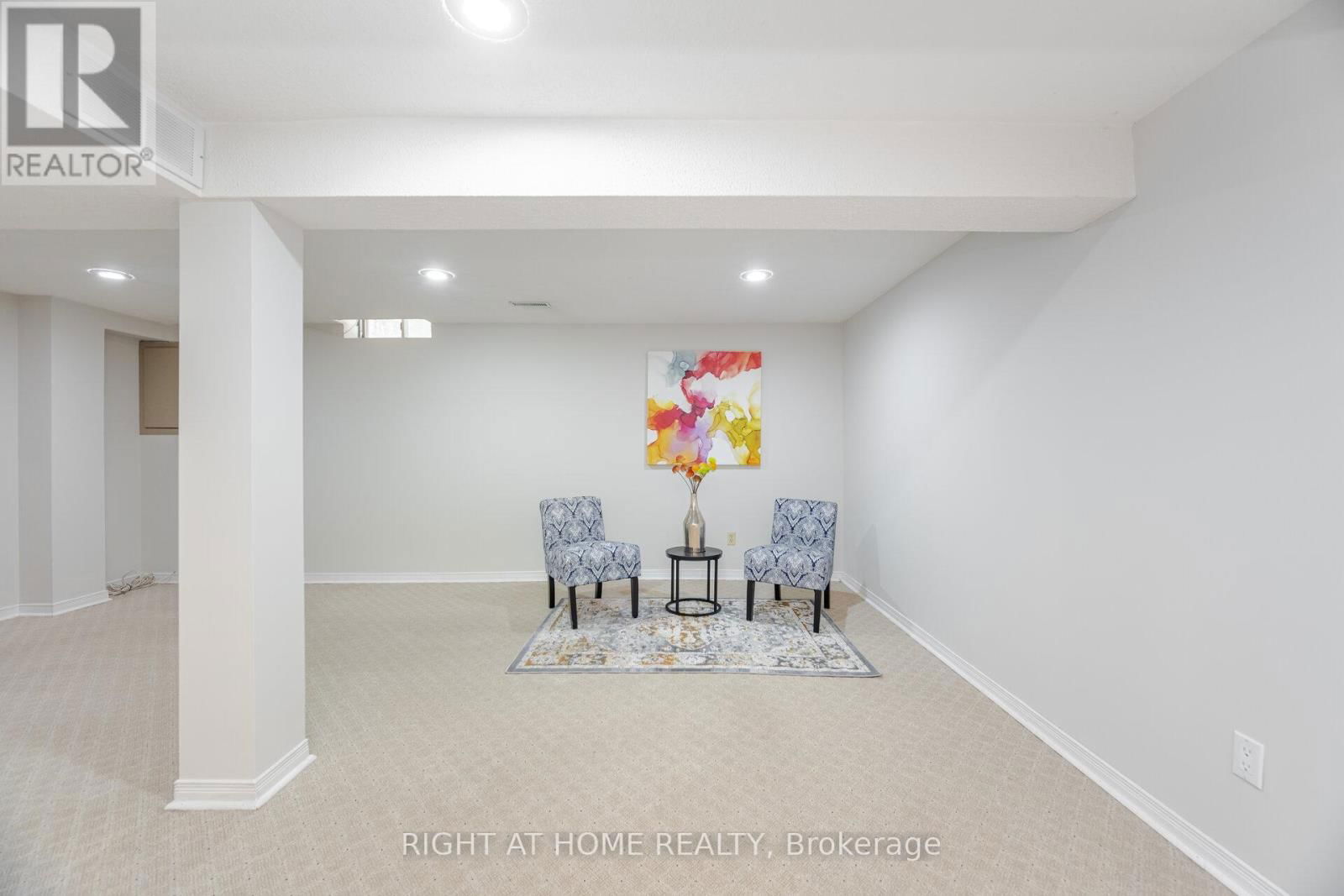 98 - 3600 COLONIAL DRIVE Image 35