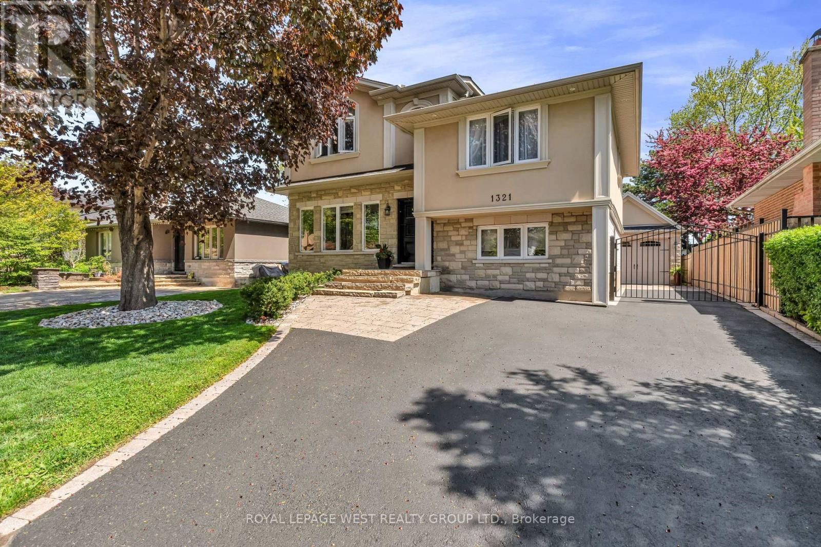 1321 CANFORD CRESCENT Image 1